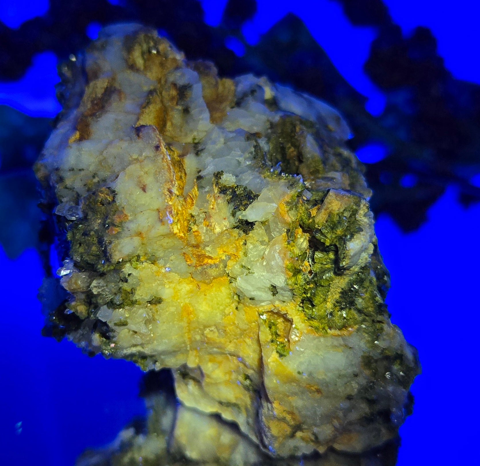 EPIDOTE