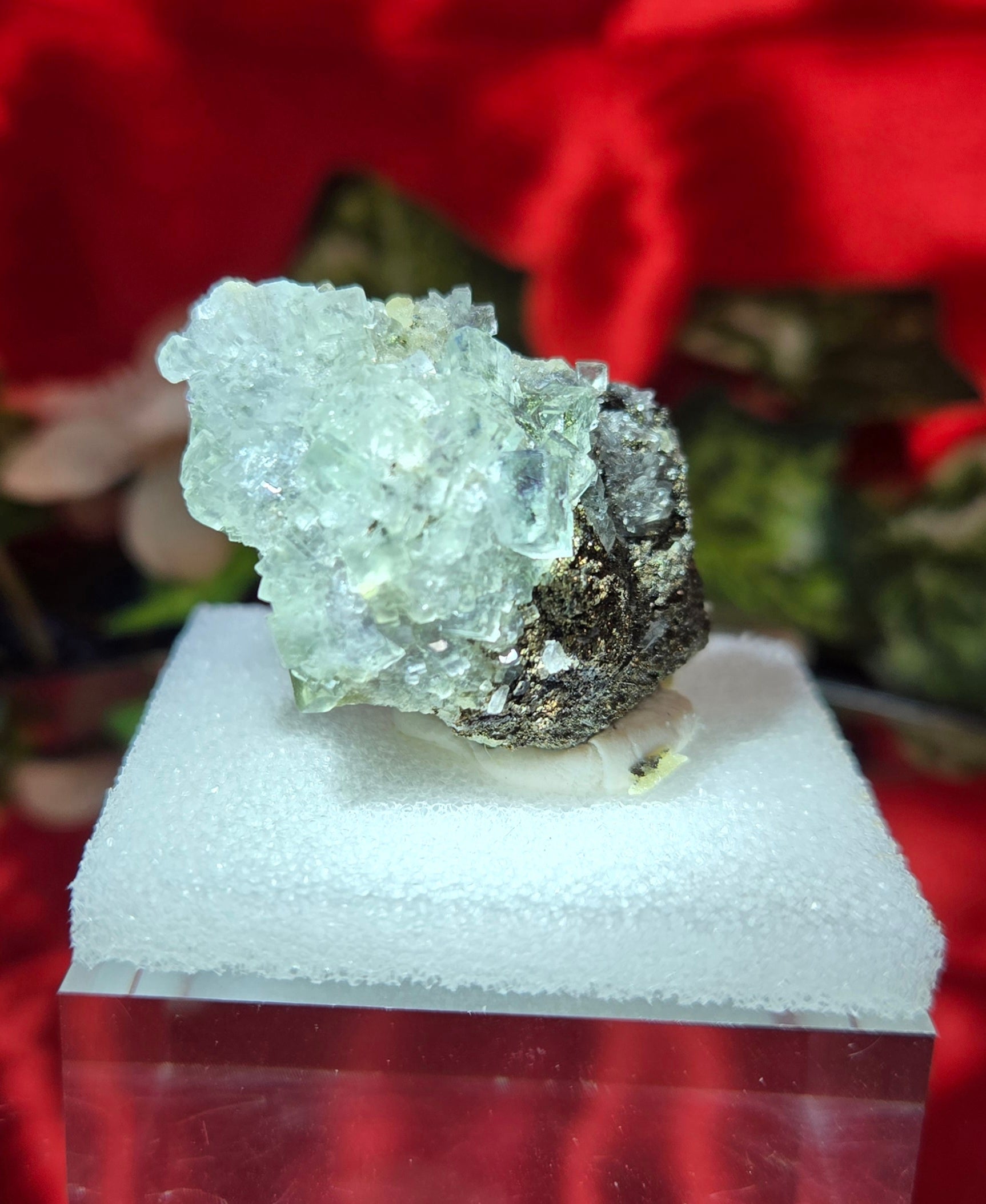 FLUORITE