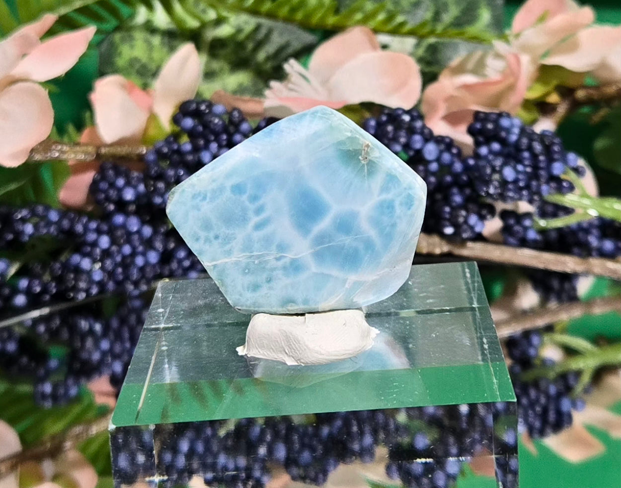 LARIMAR CABOCHON