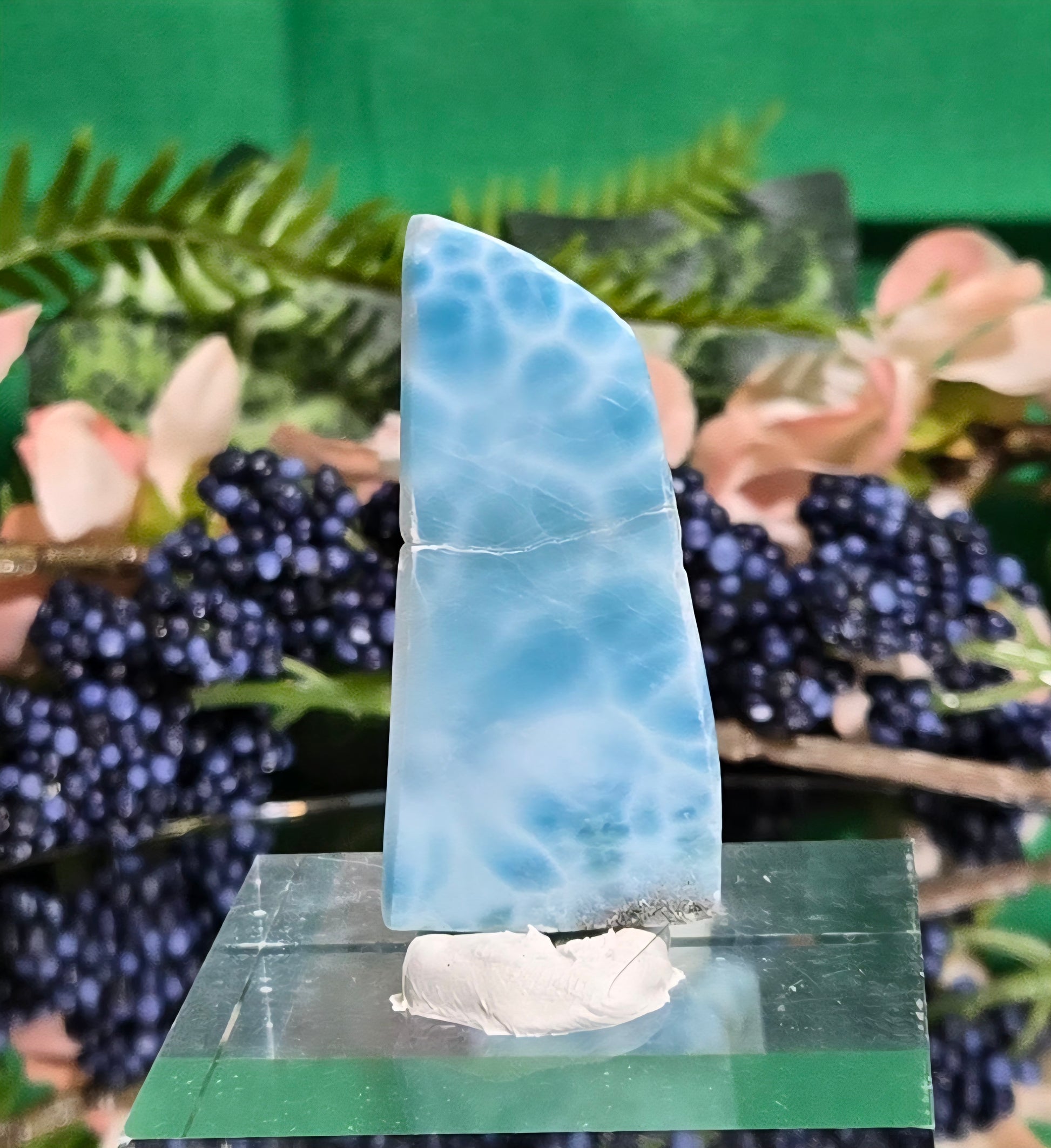LARIMAR CABOCHON