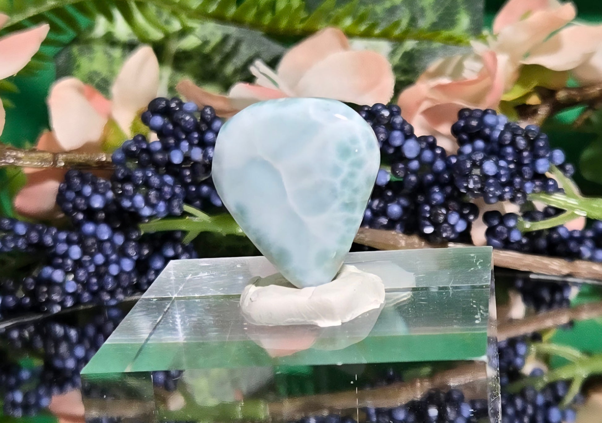 LARIMAR CABOCHON