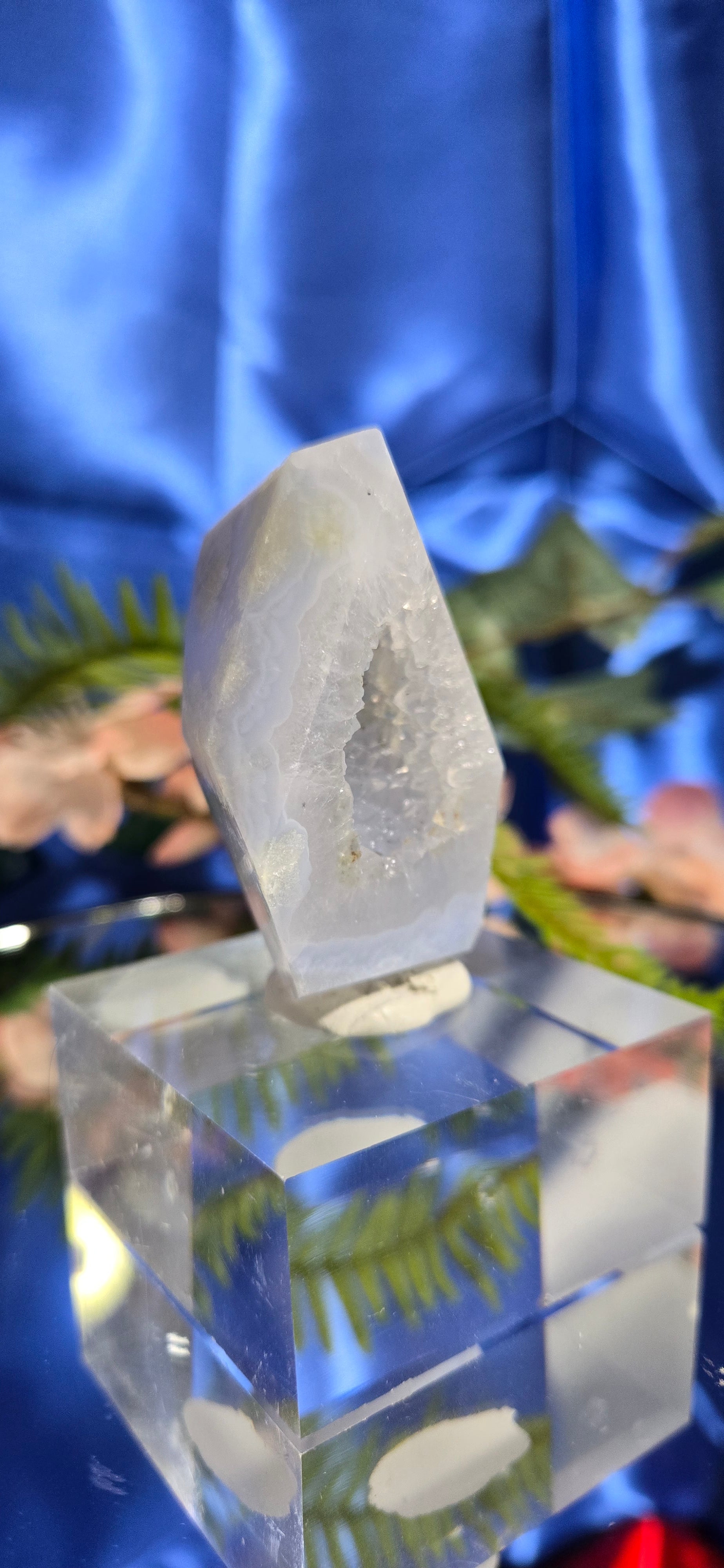 BLUE LACE AGATE