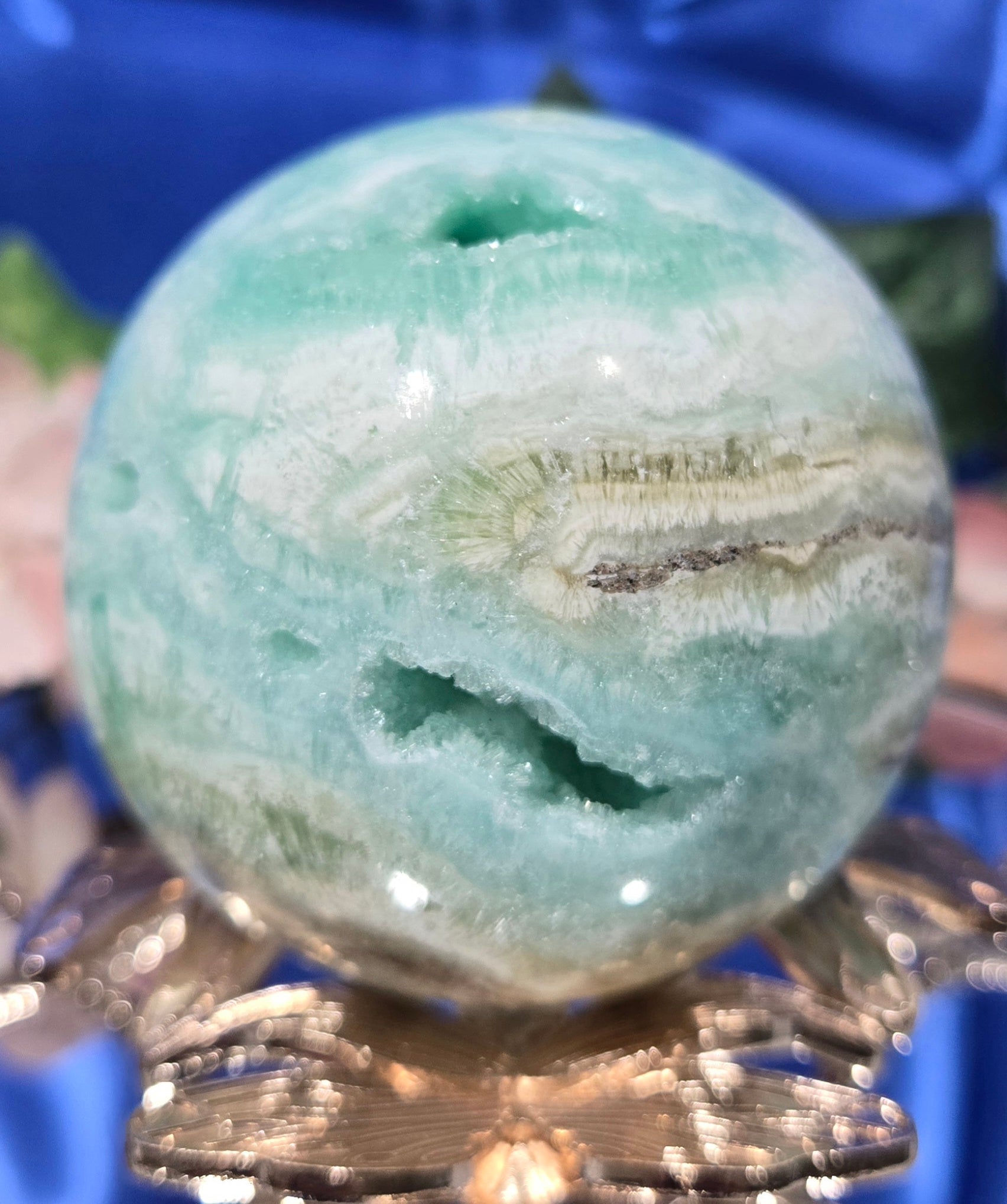 CARIBEAN CALCITE SPHERE