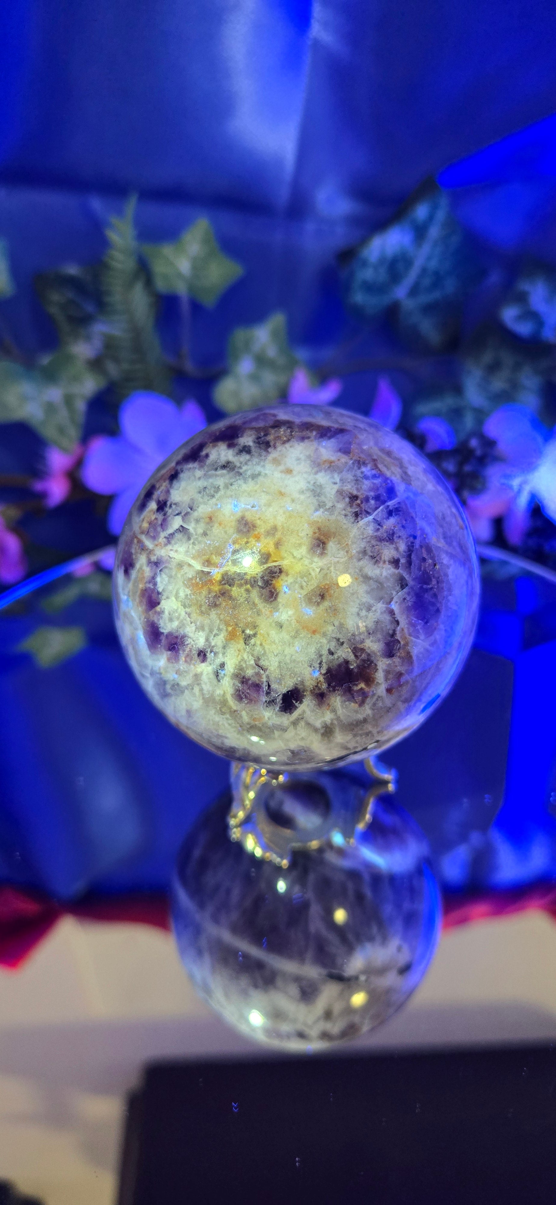 CHEVRON AMETHYST SPHERE