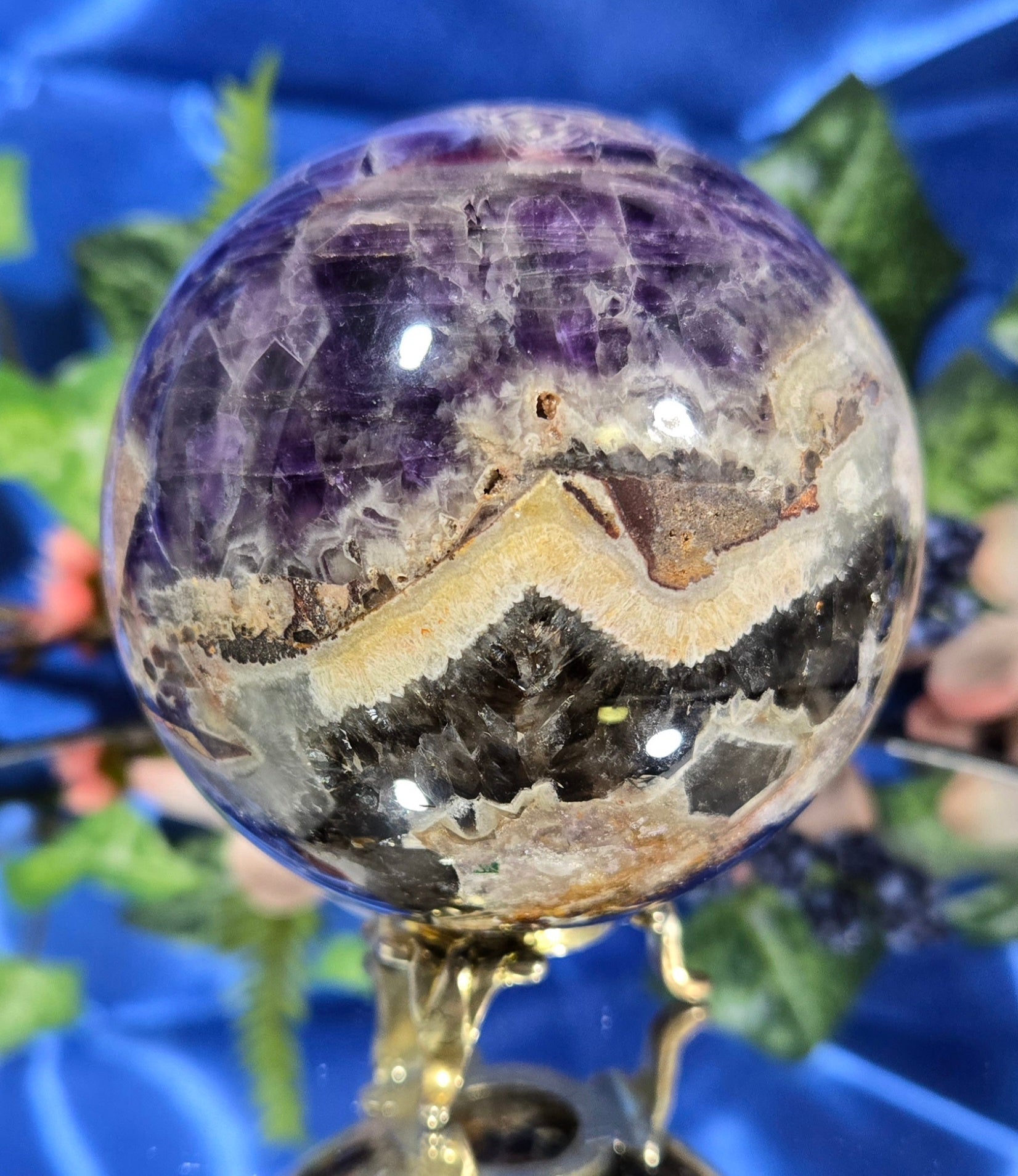 CHEVRON AMETHYST SPHERE
