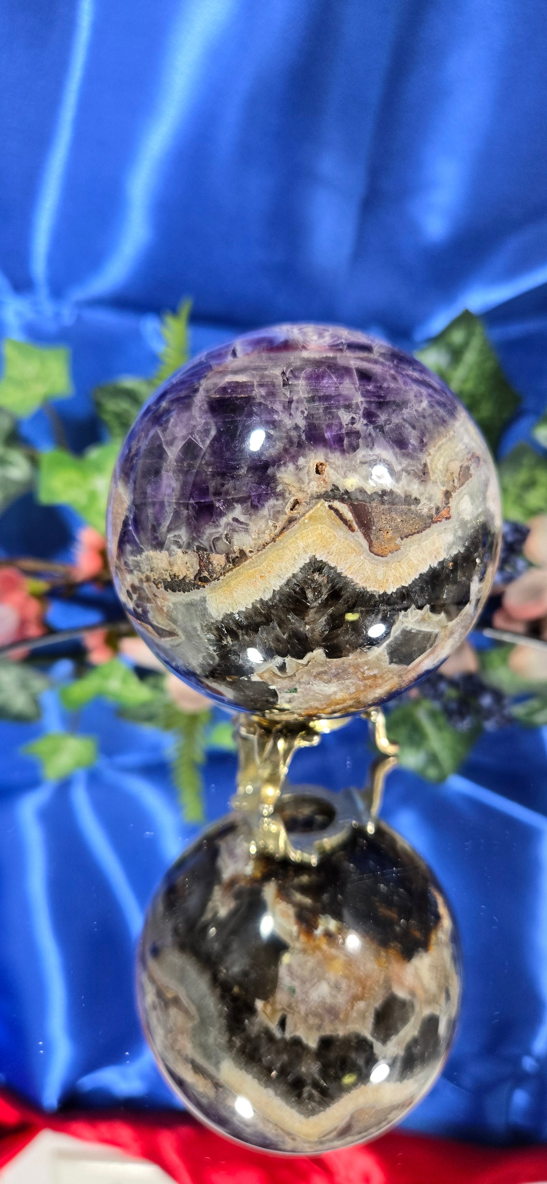 CHEVRON AMETHYST SPHERE