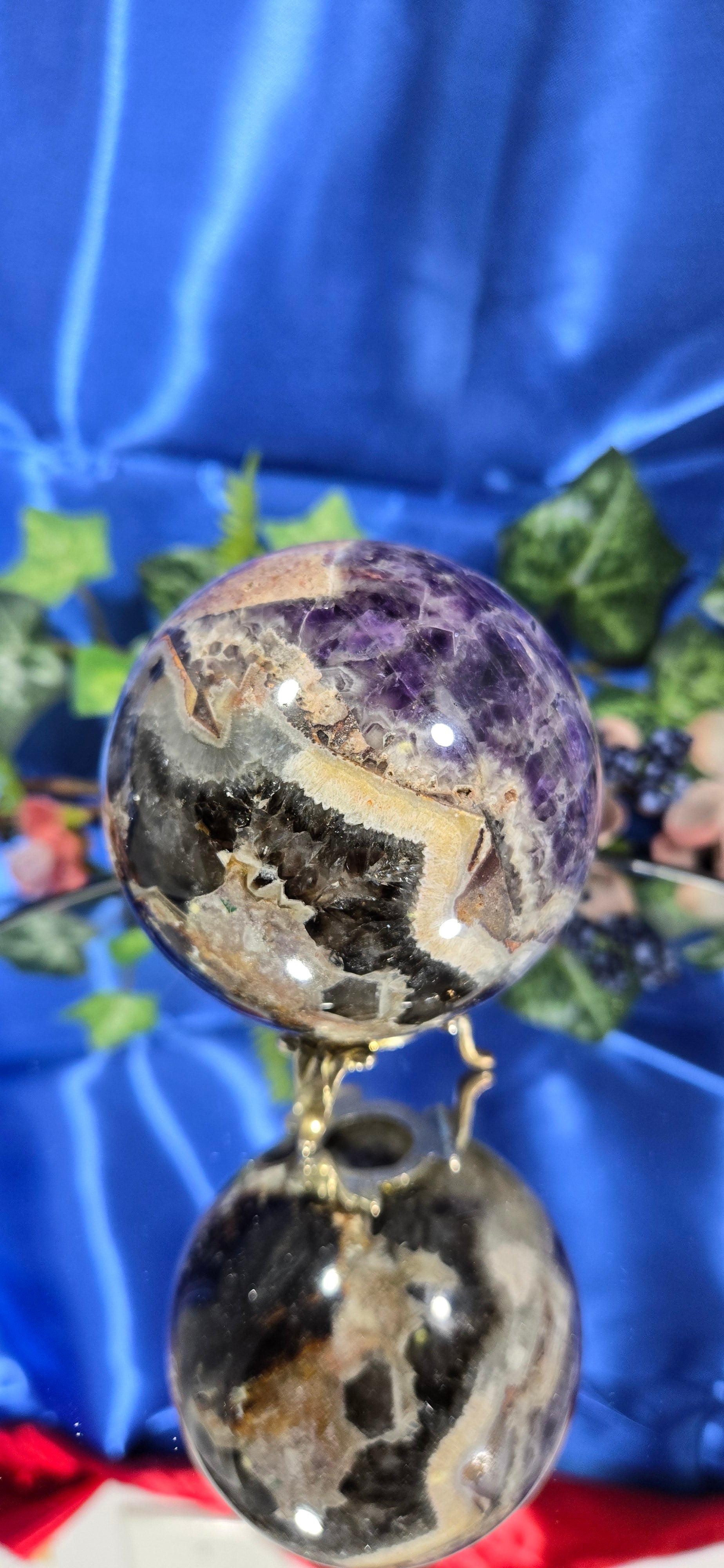 CHEVRON AMETHYST SPHERE