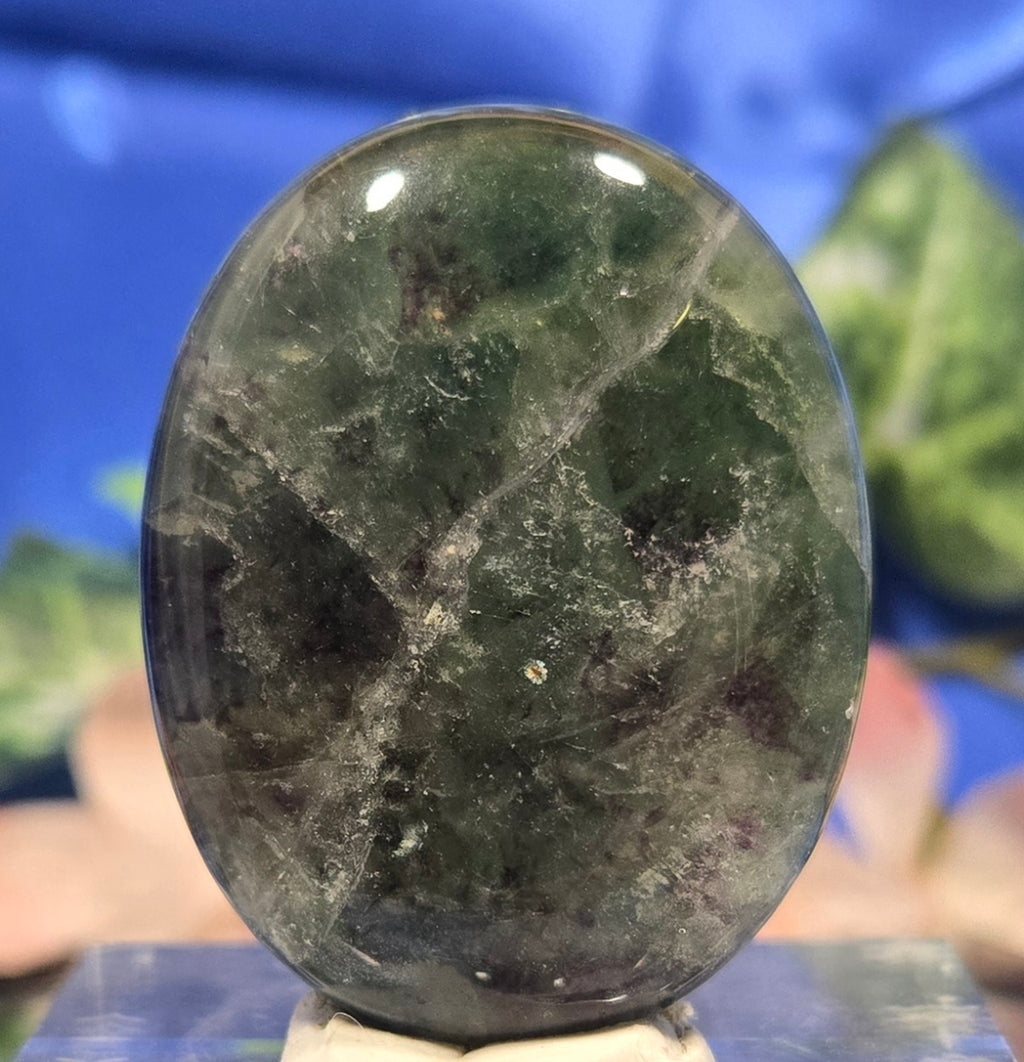 FLUORITE PALM STONE