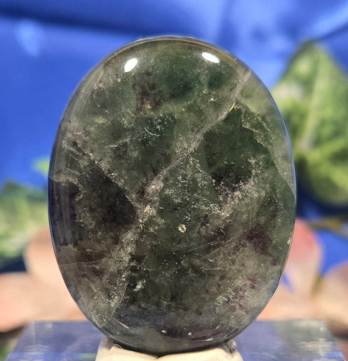 FLUORITE PALM STONE