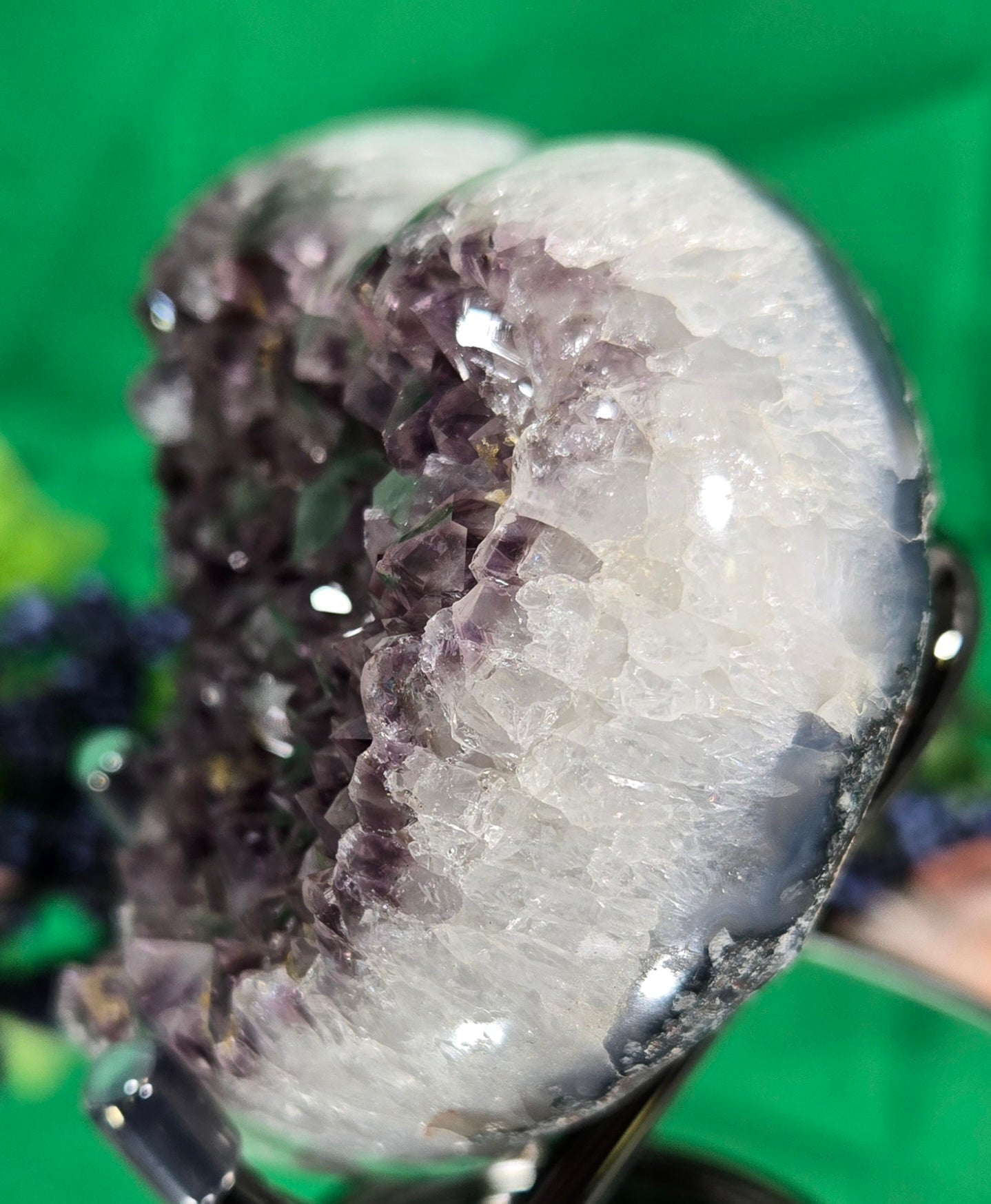 AMETHYST HEART CLUSTER