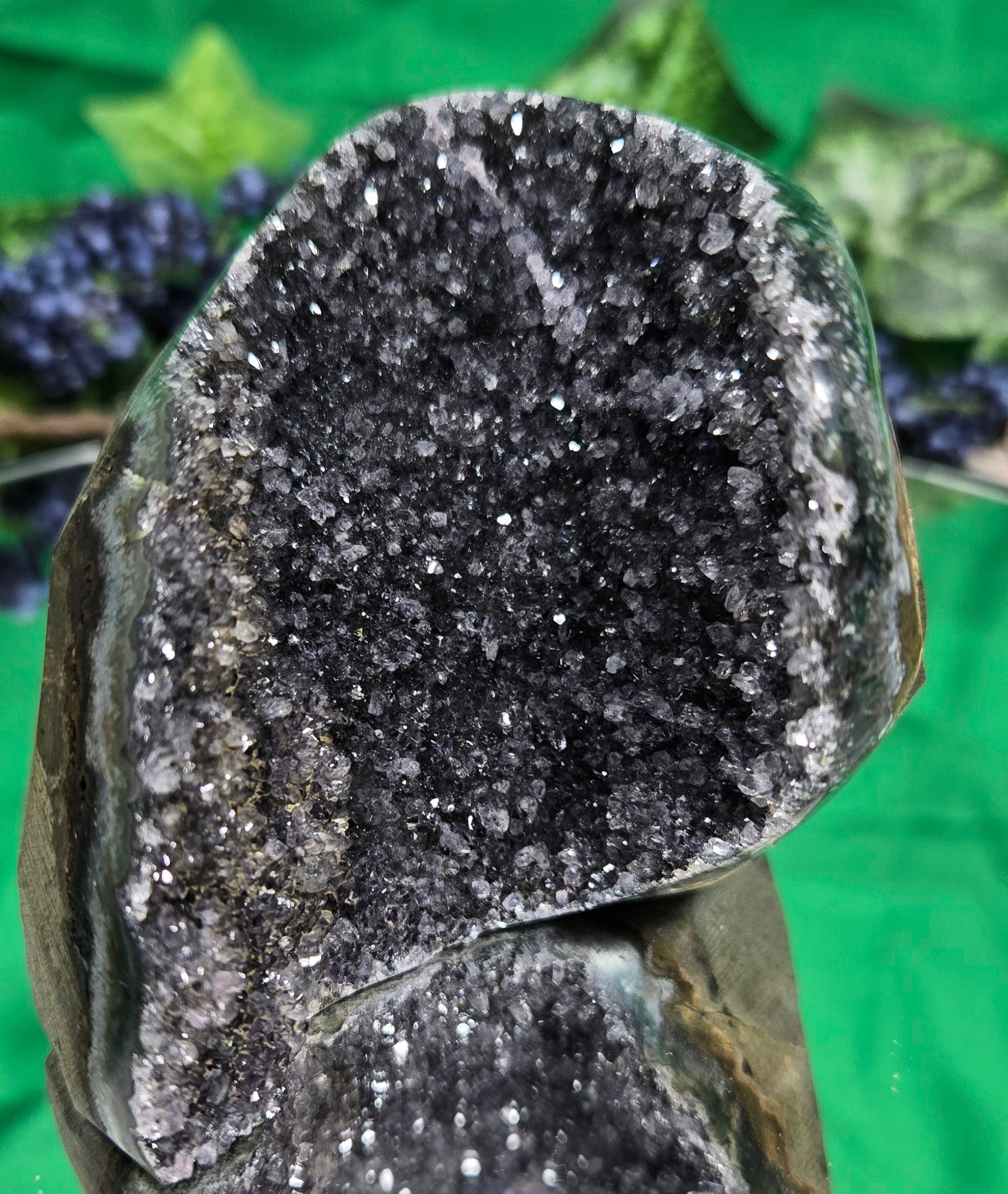 AMETHYST CLUSTER