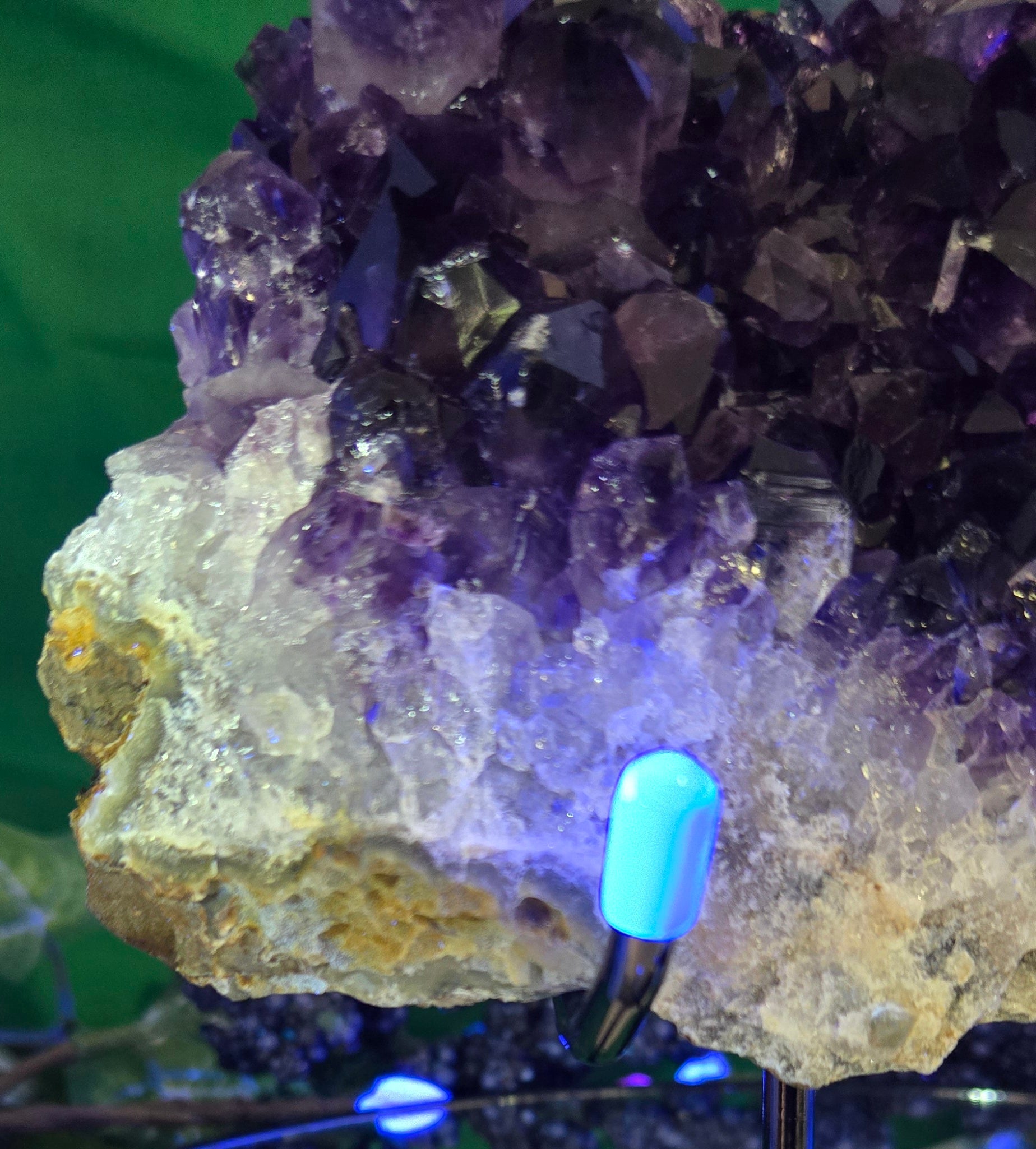 AMETHYST CLUSTER