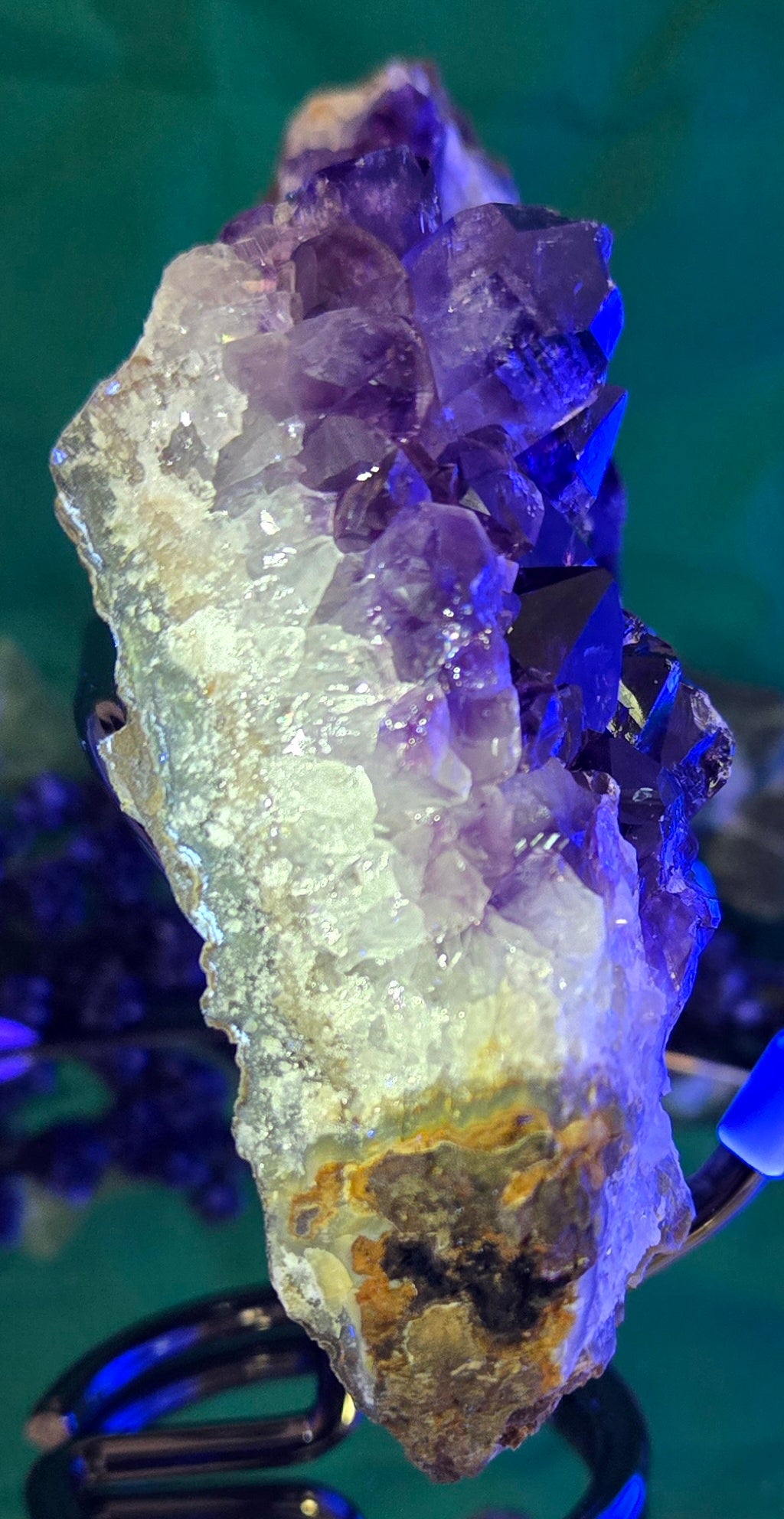 AMETHYST CLUSTER