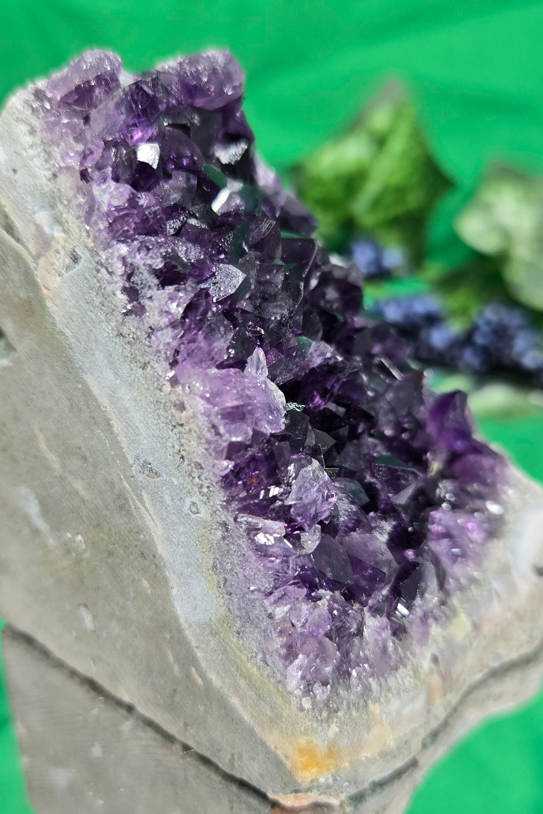 AMETHYST CLUSTER