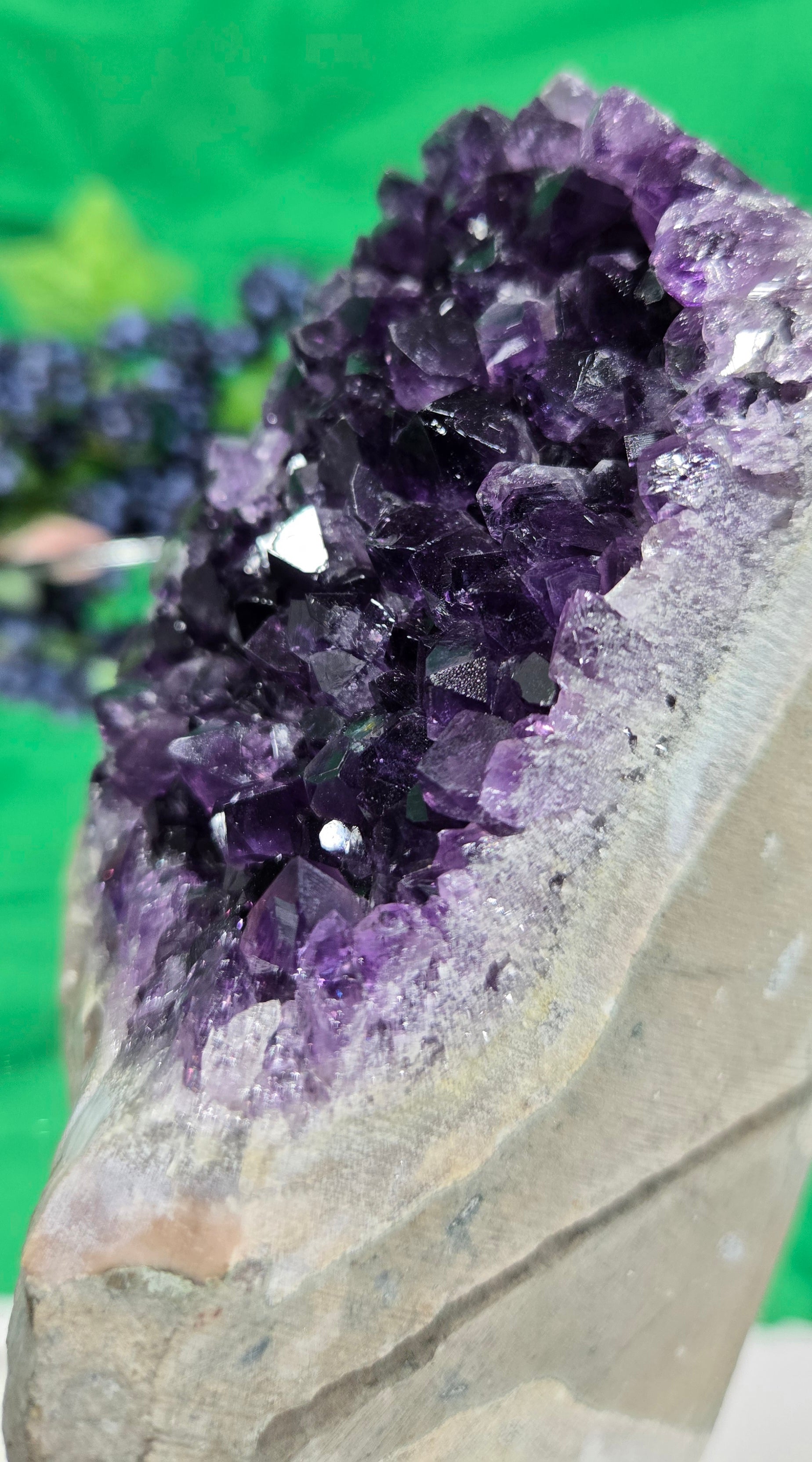 AMETHYST CLUSTER