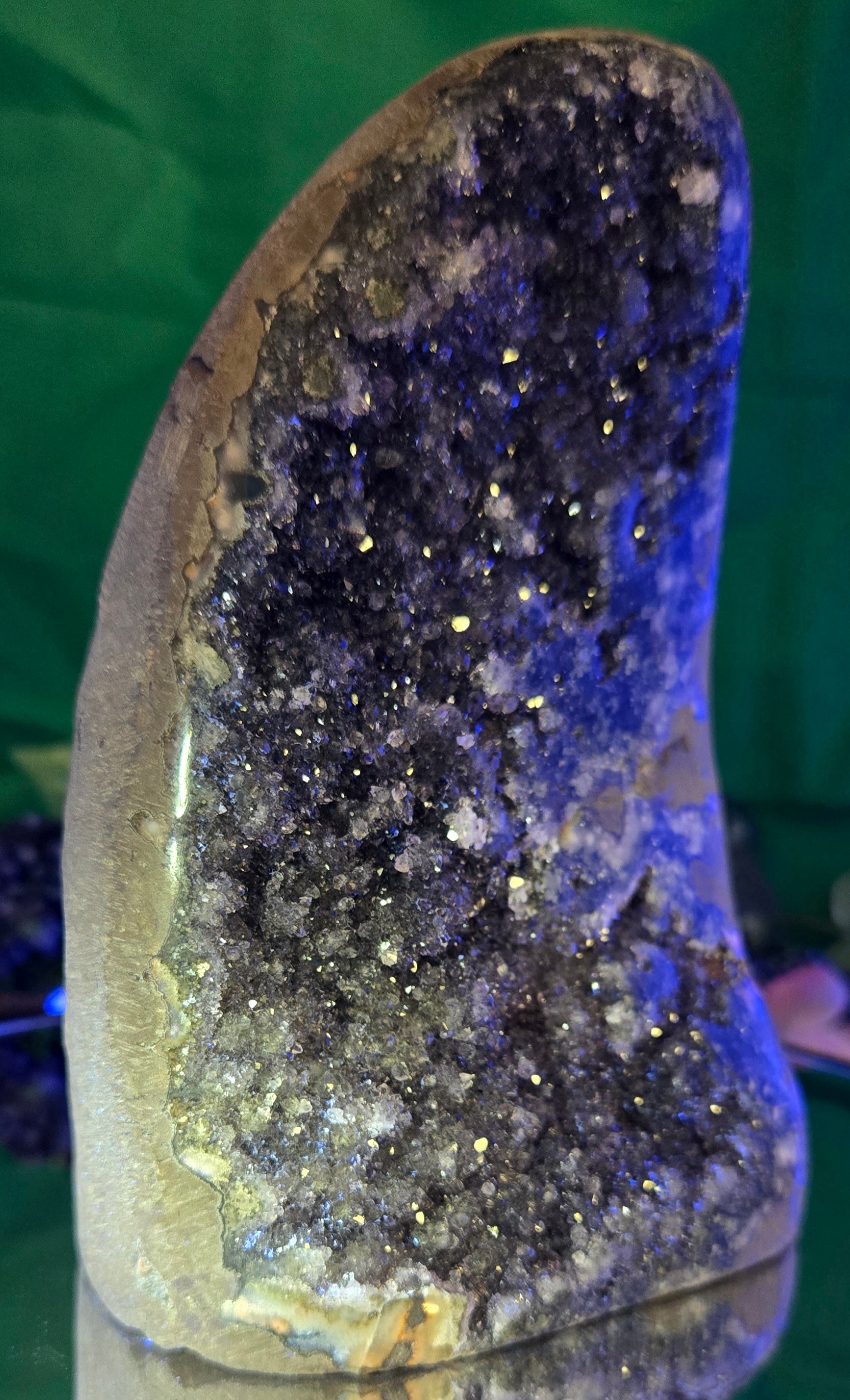 AMETHYST CLUSTER