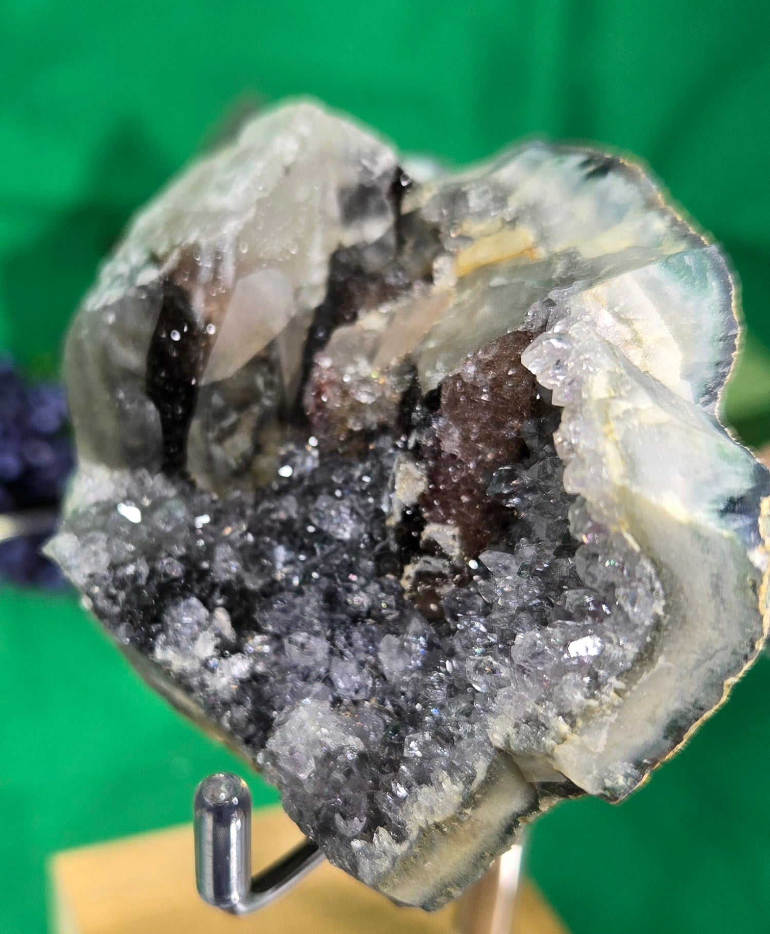 AMETHYST CLUSTER