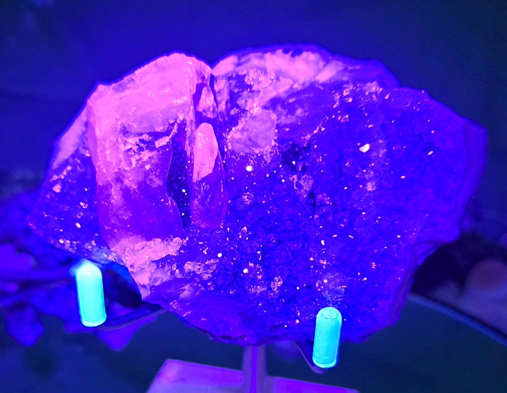 AMETHYST CLUSTER