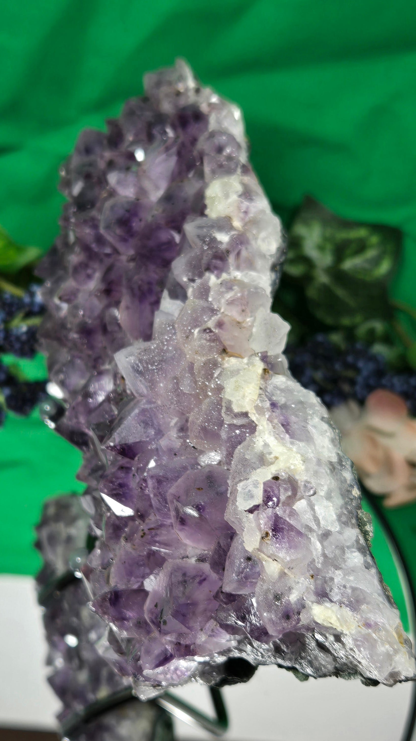AMETHYST CLUSTER