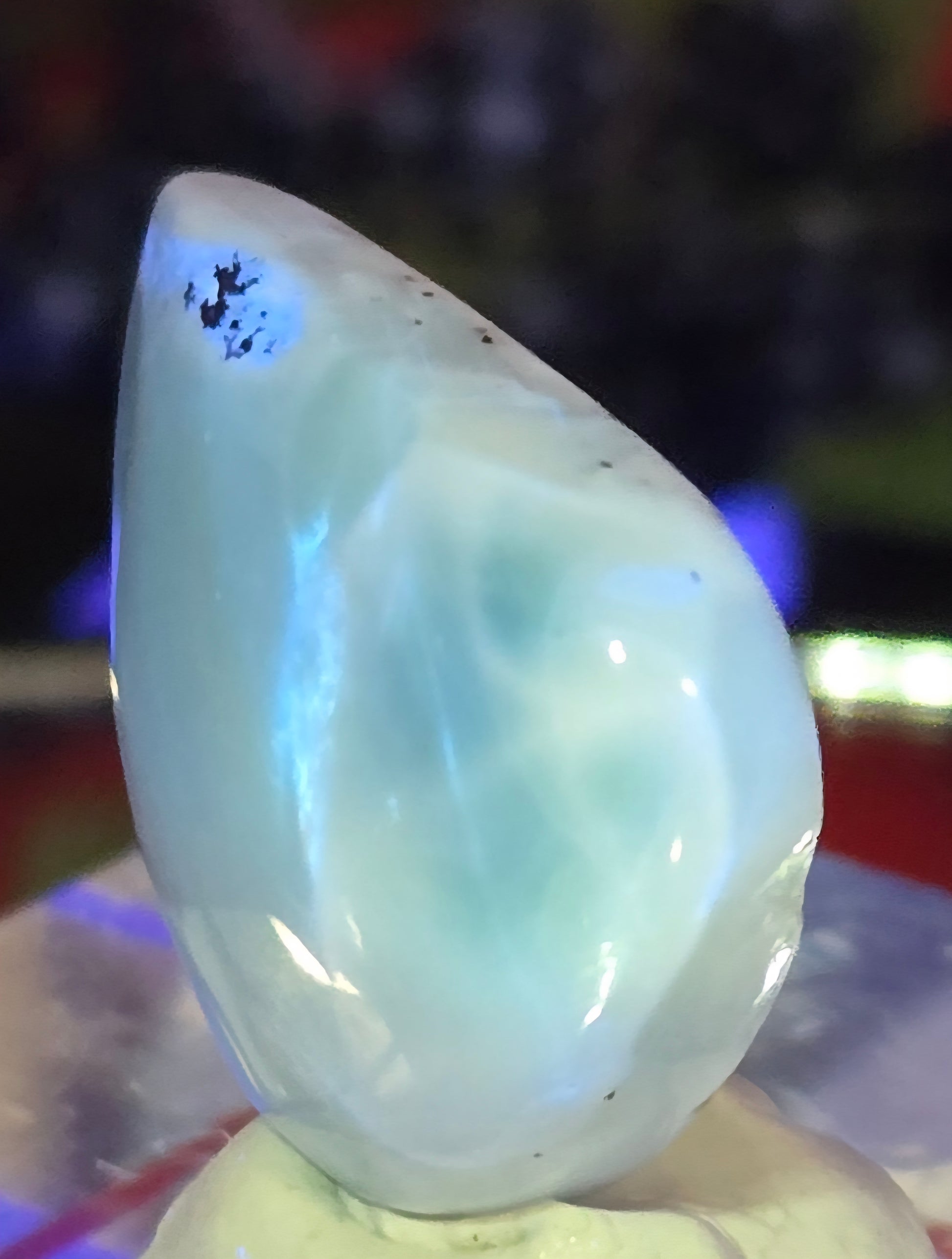 LARIMAR CABOCHON