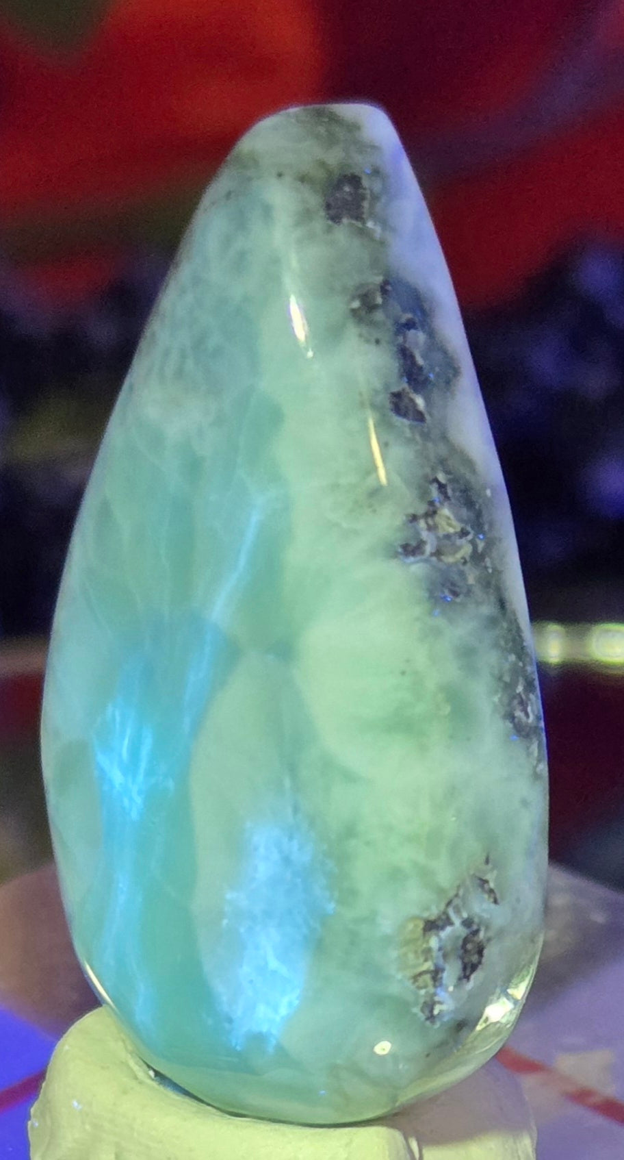 LARIMAR CABOCHON