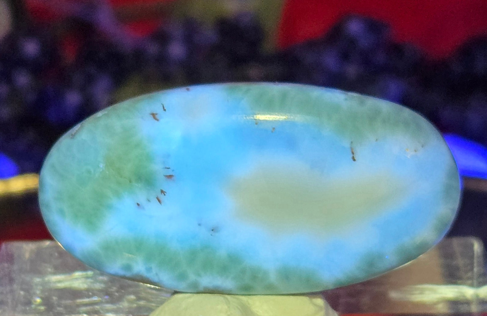 LARIMAR CABOCHON