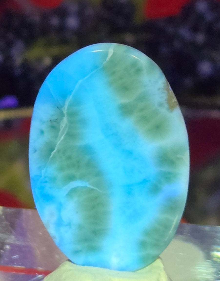 LARIMAR CABOCHON