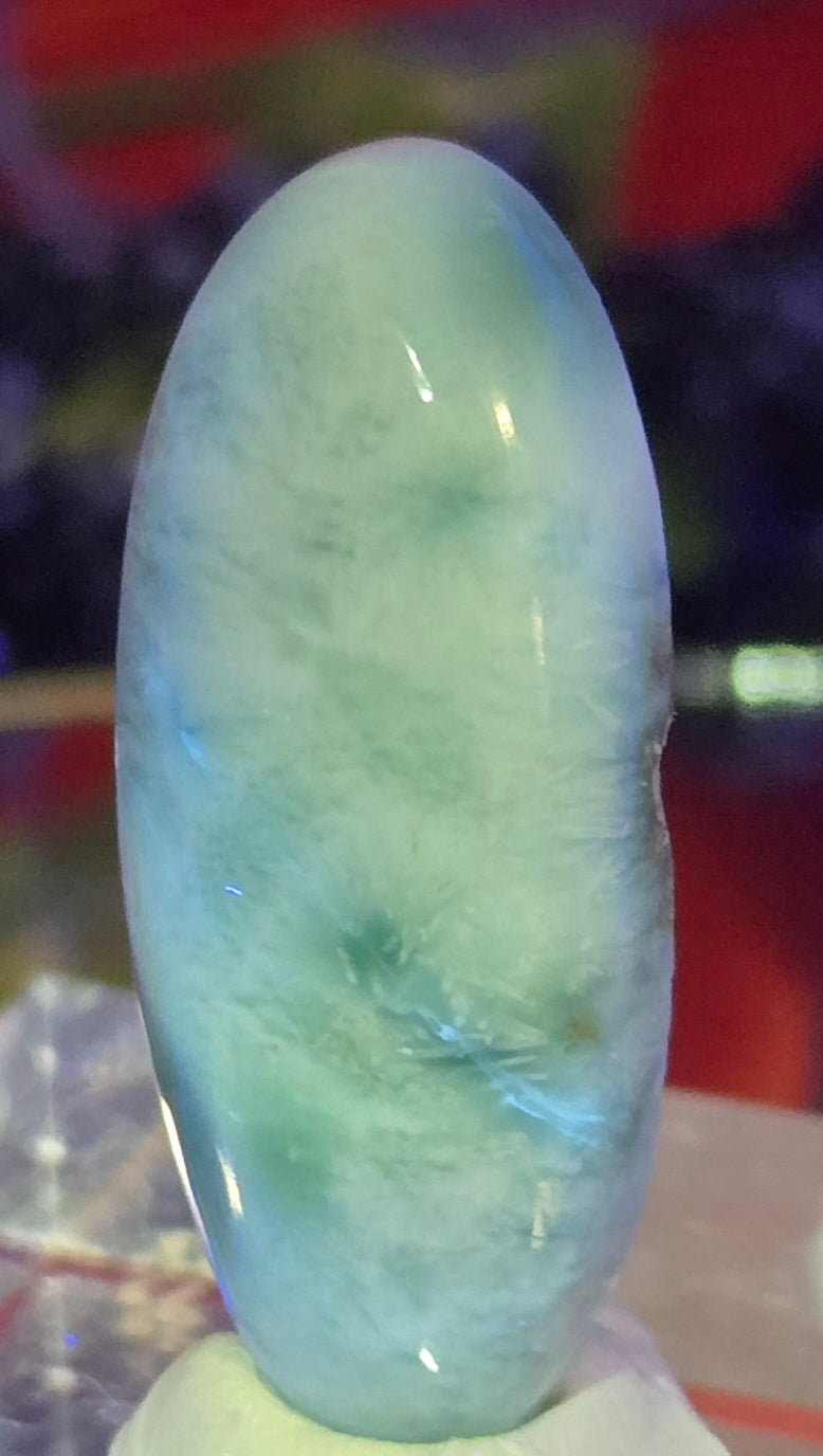 LARIMAR CABOCHON
