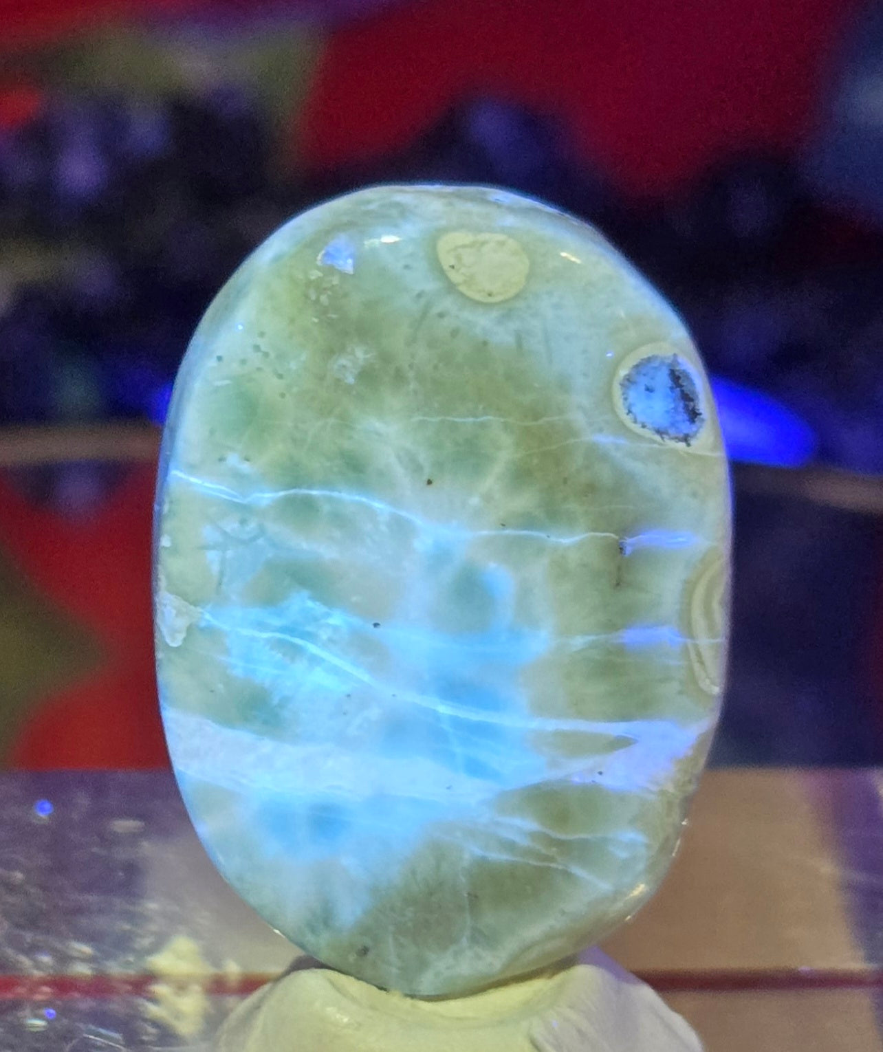 LARIMAR CABOCHON