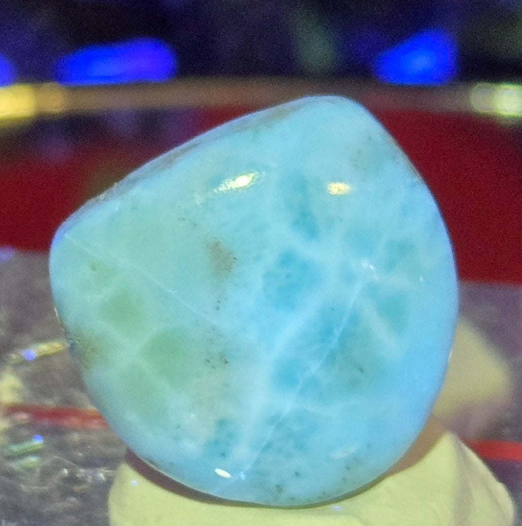 LARIMAR CABOCHON