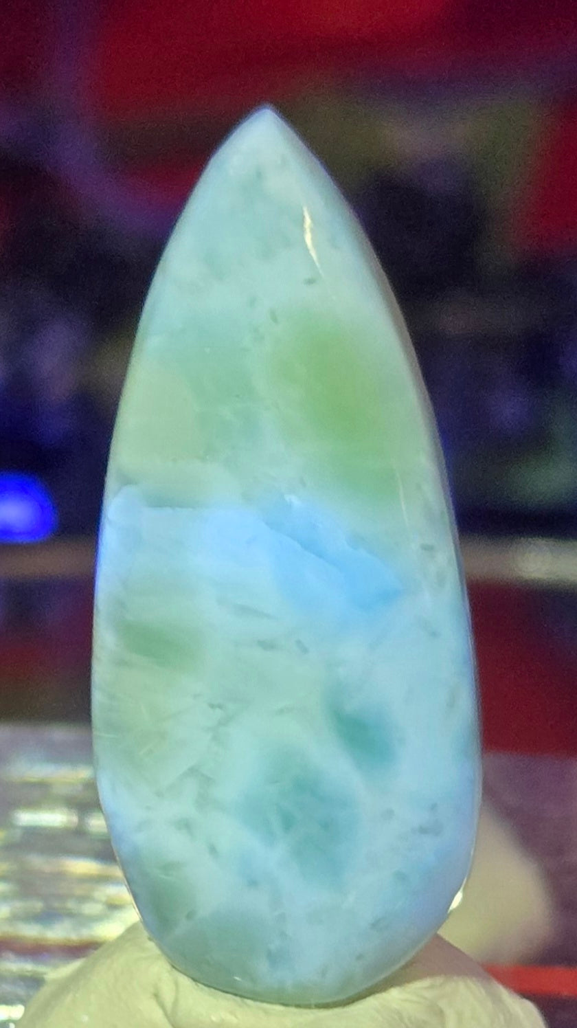LARIMAR CABOCHON