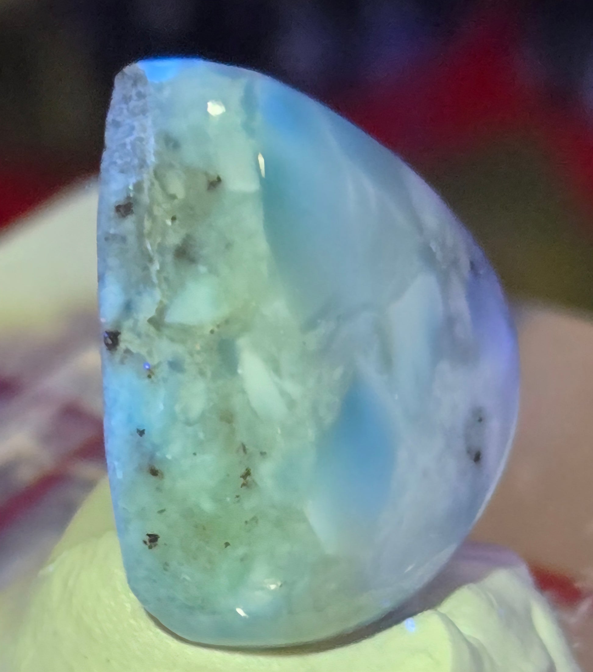 LARIMAR CABOCHON