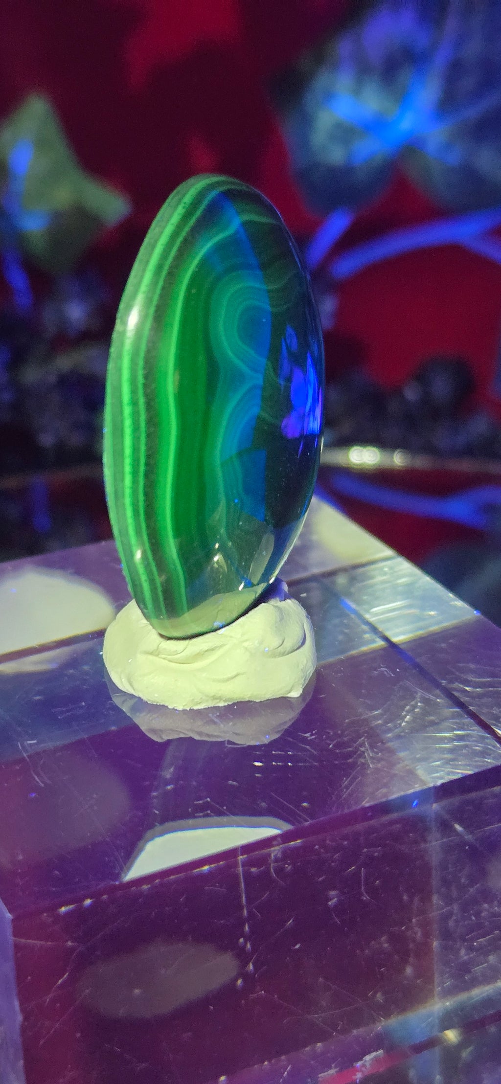 MALACHITE CABOCHON