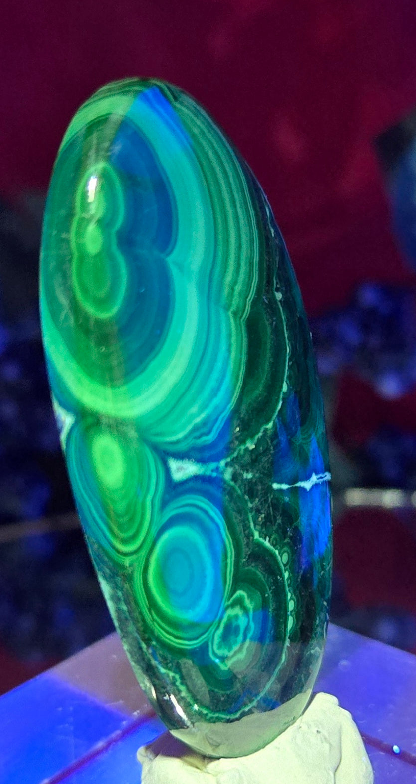 MALACHITE CABOCHON