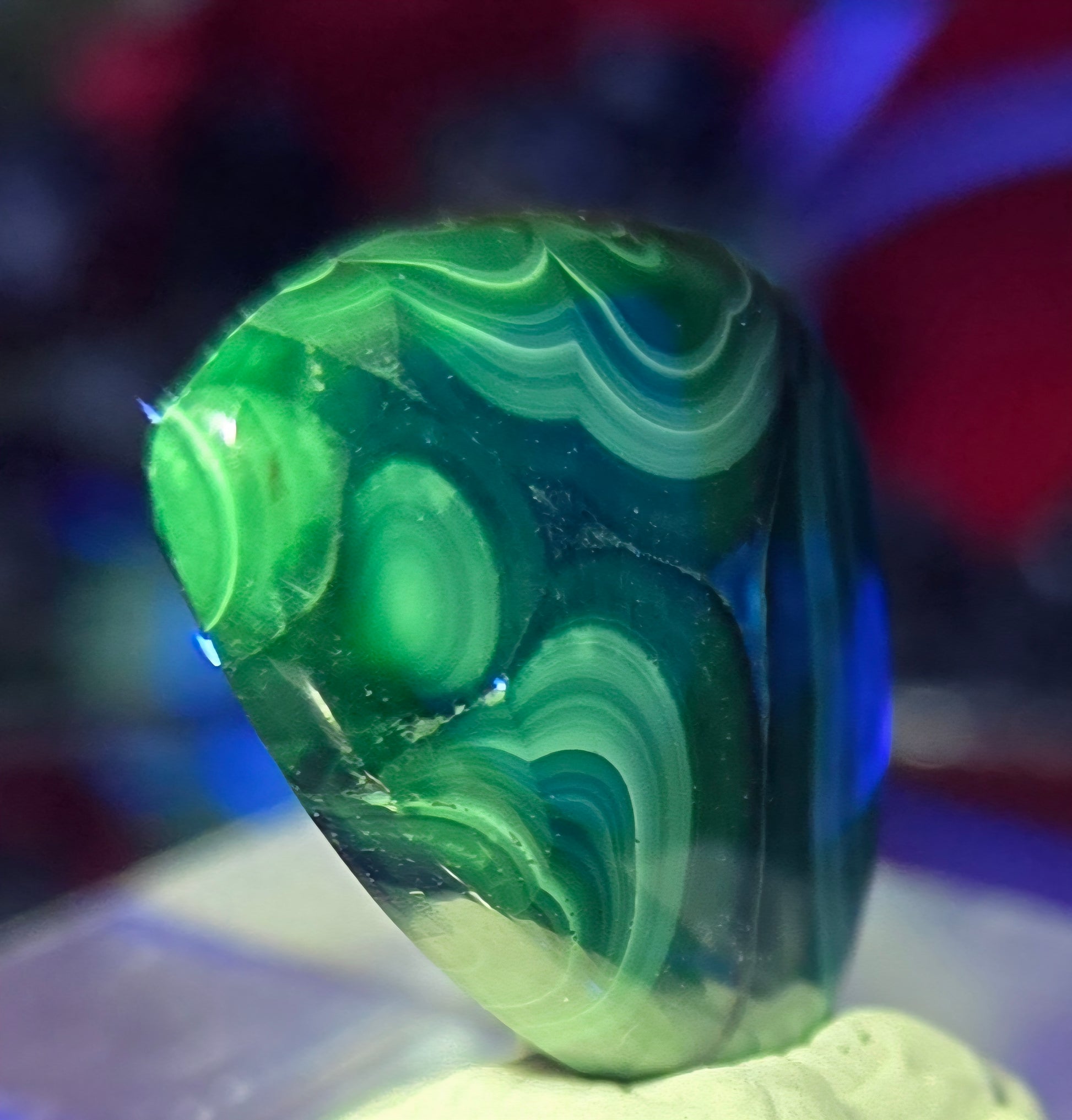 MALACHOITE CABOCHON