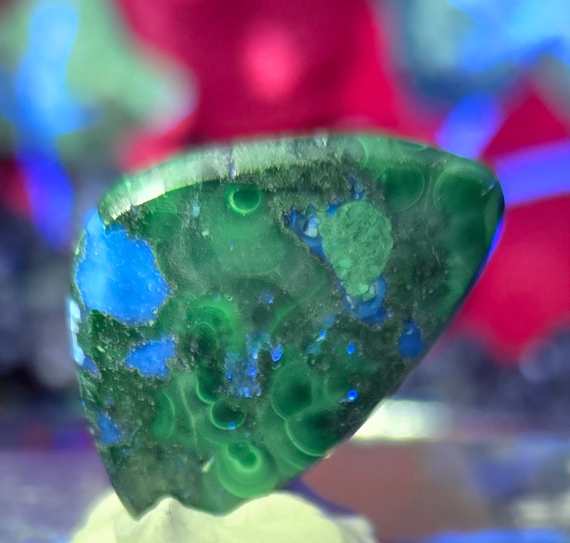 MALACHOITE CABOCHON