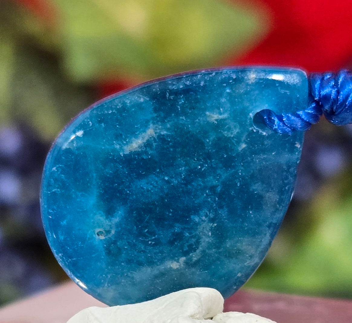 BLUE CABOCHON