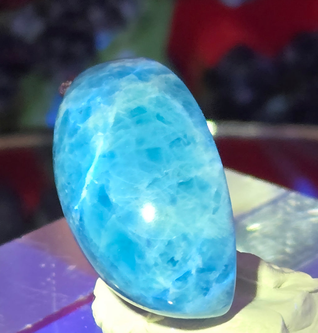 BLUE APATITE CABOCHON