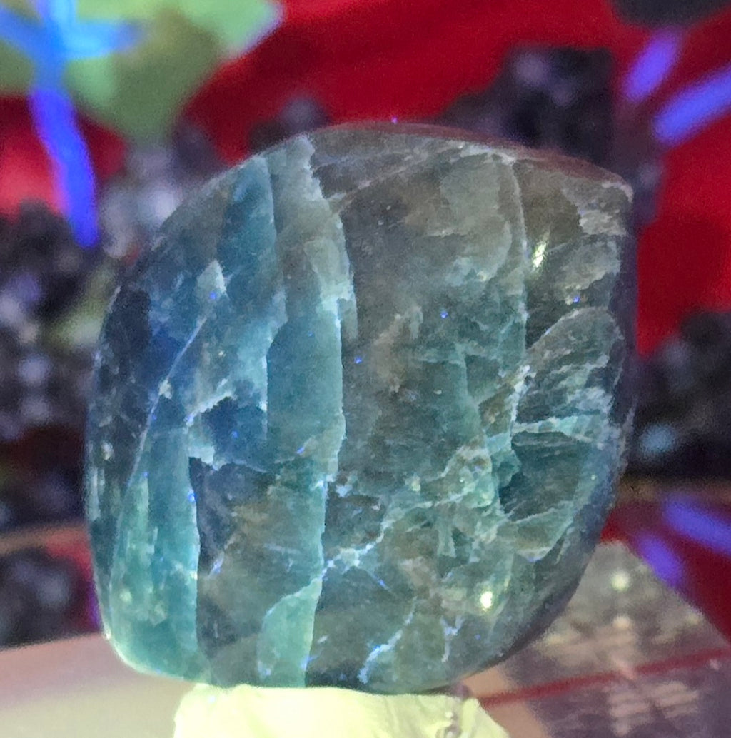 BLUE APATITE CABOCHON