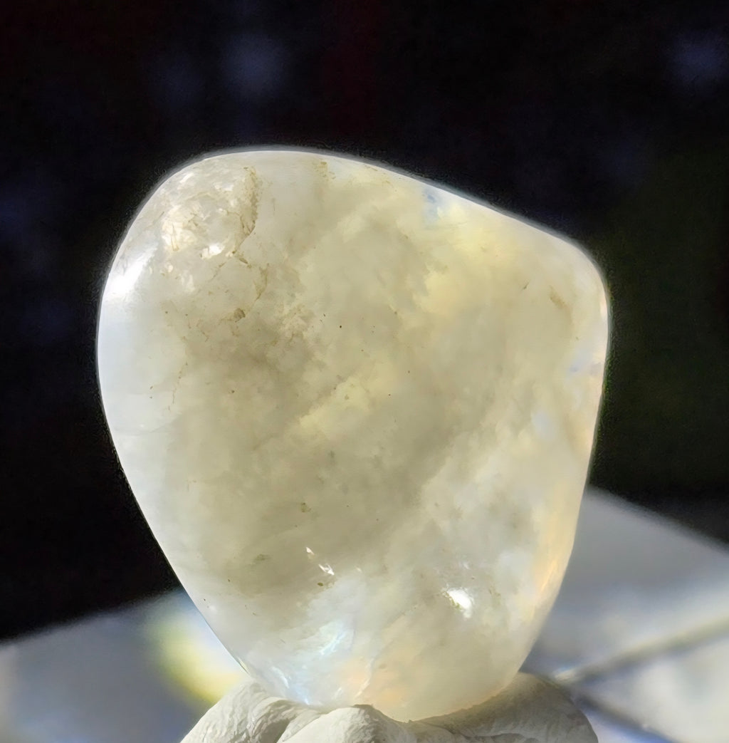 MOONSTONE CABOCHON