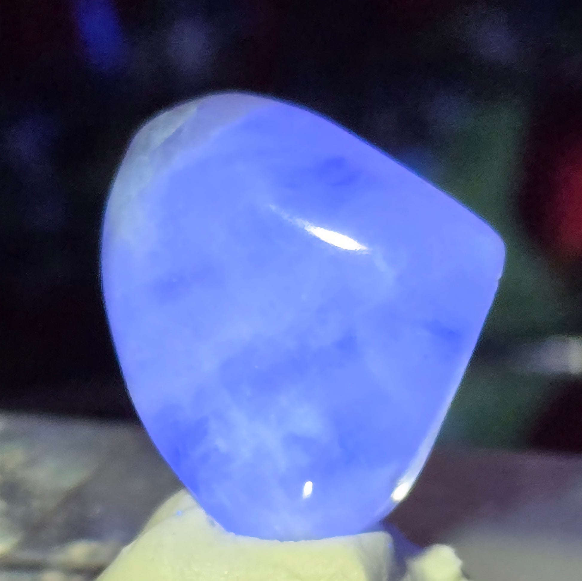 MOONSTONE CABOCHON