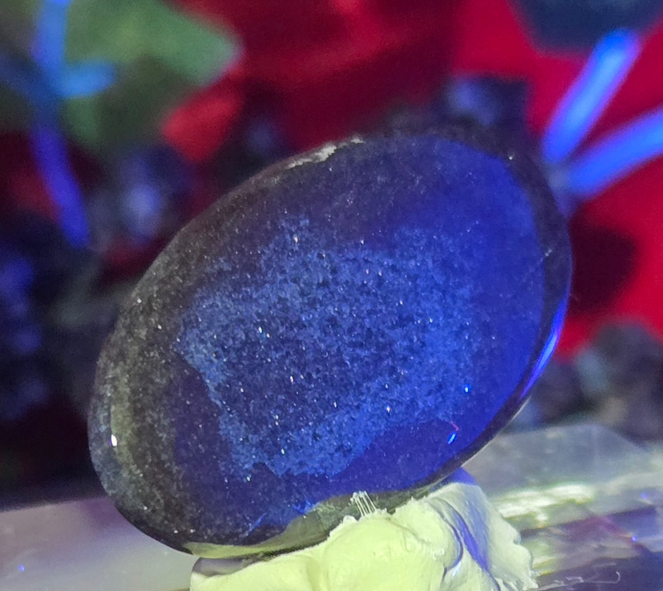HEMATITE CABOCHON