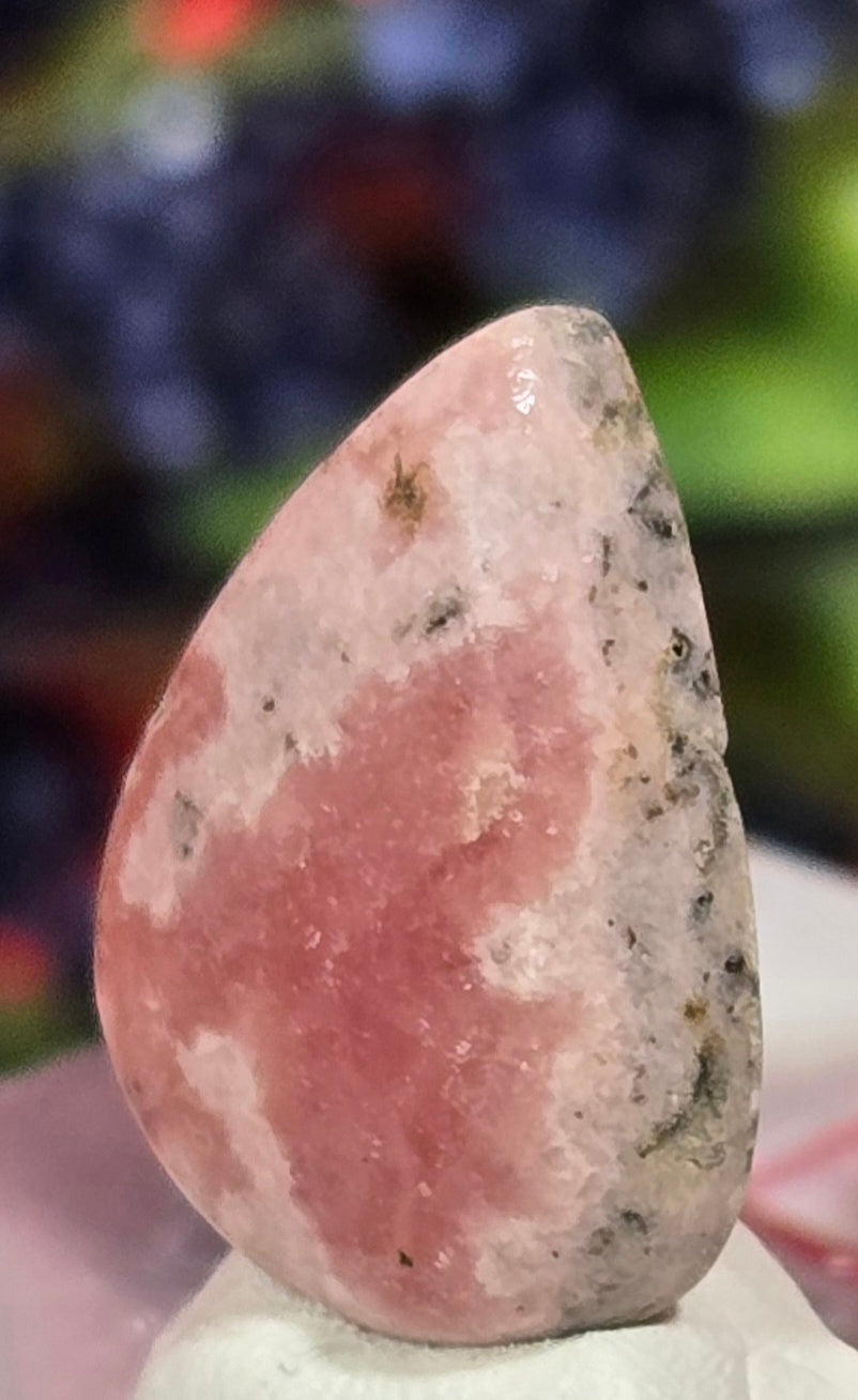 RHODONITE CABOCHON