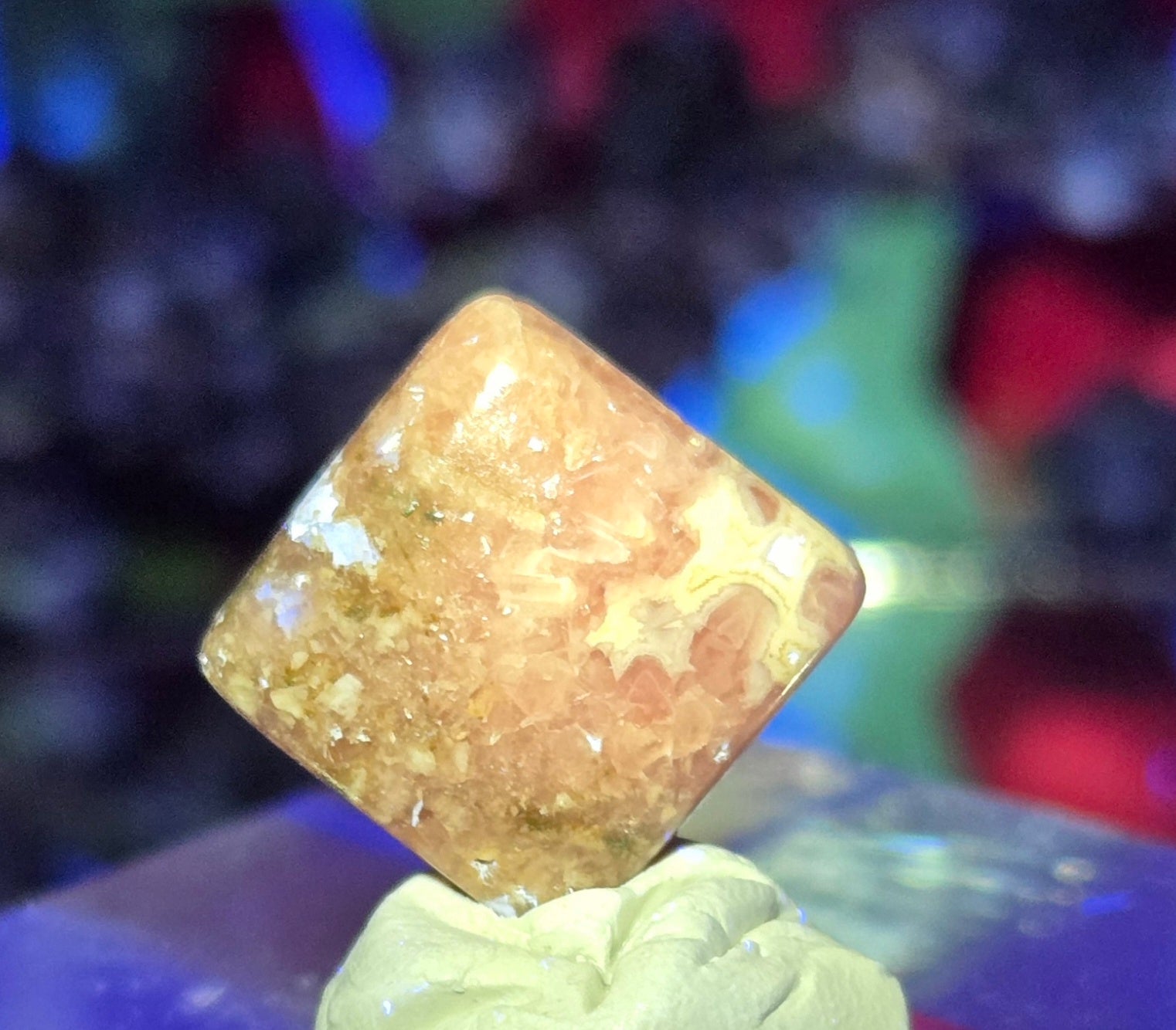 RHODONITE