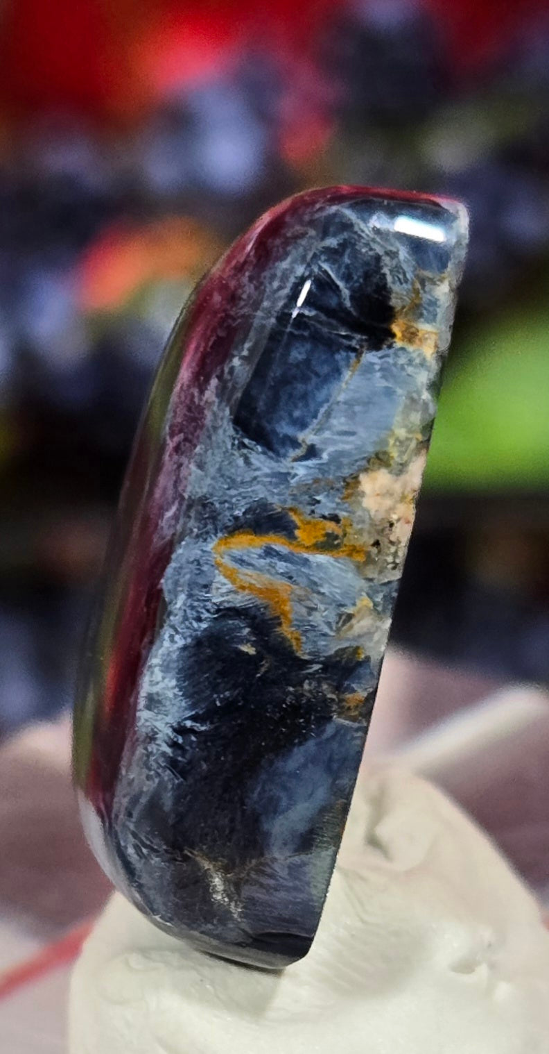 PETERSITE CABOCHON