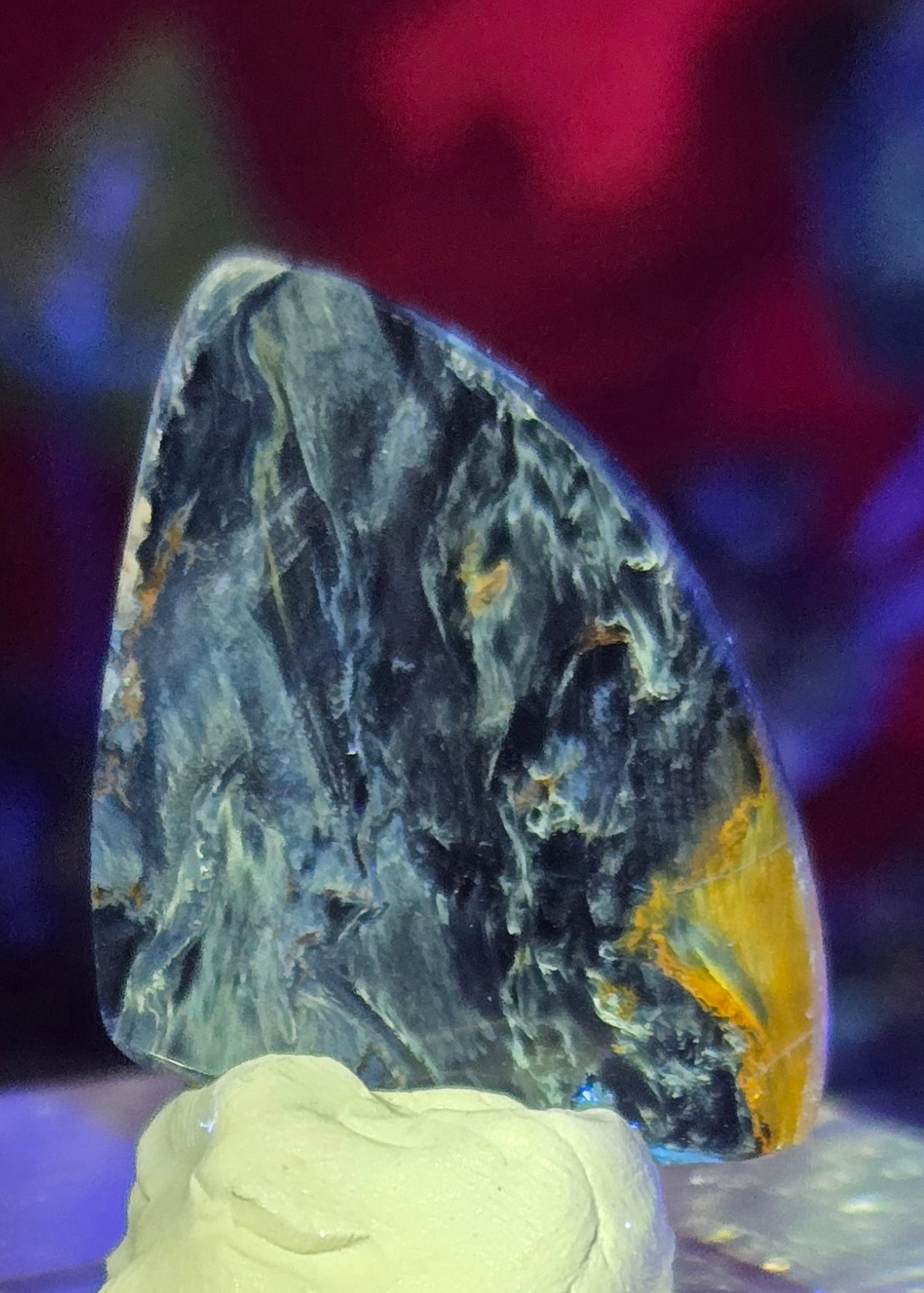 PETERSITE CABOCHON