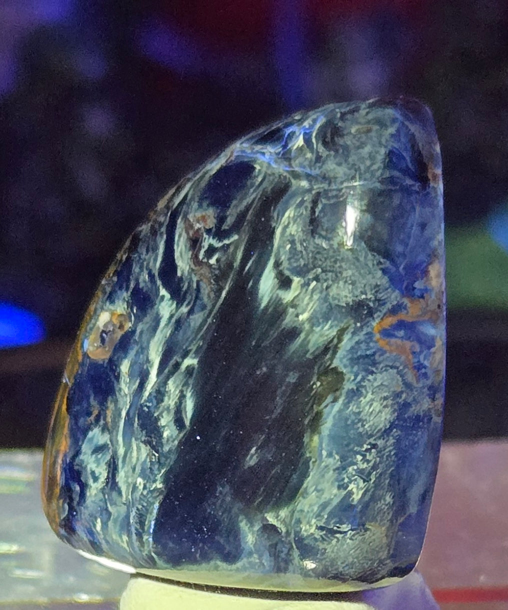 PETERSITE CABOCHON