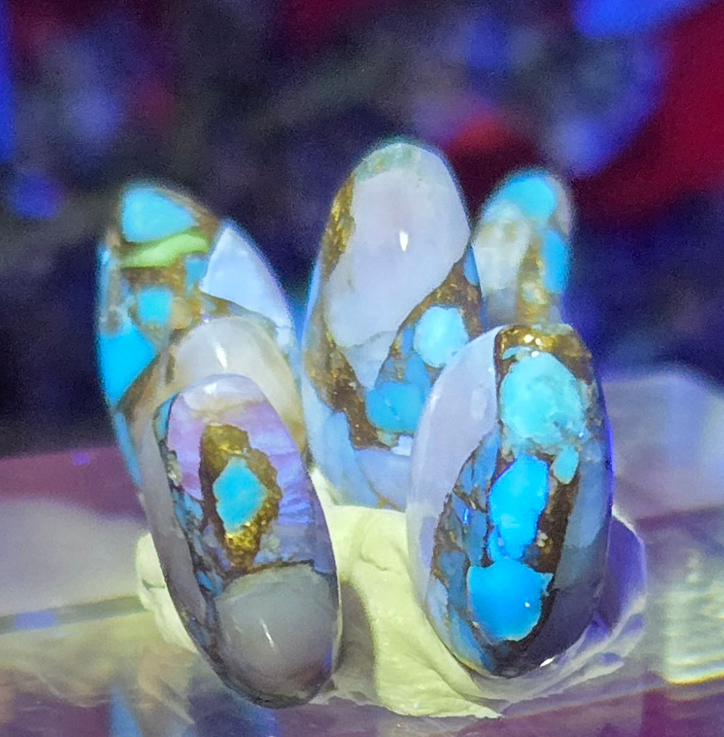TURQUOISE PYRITE CABOCHON