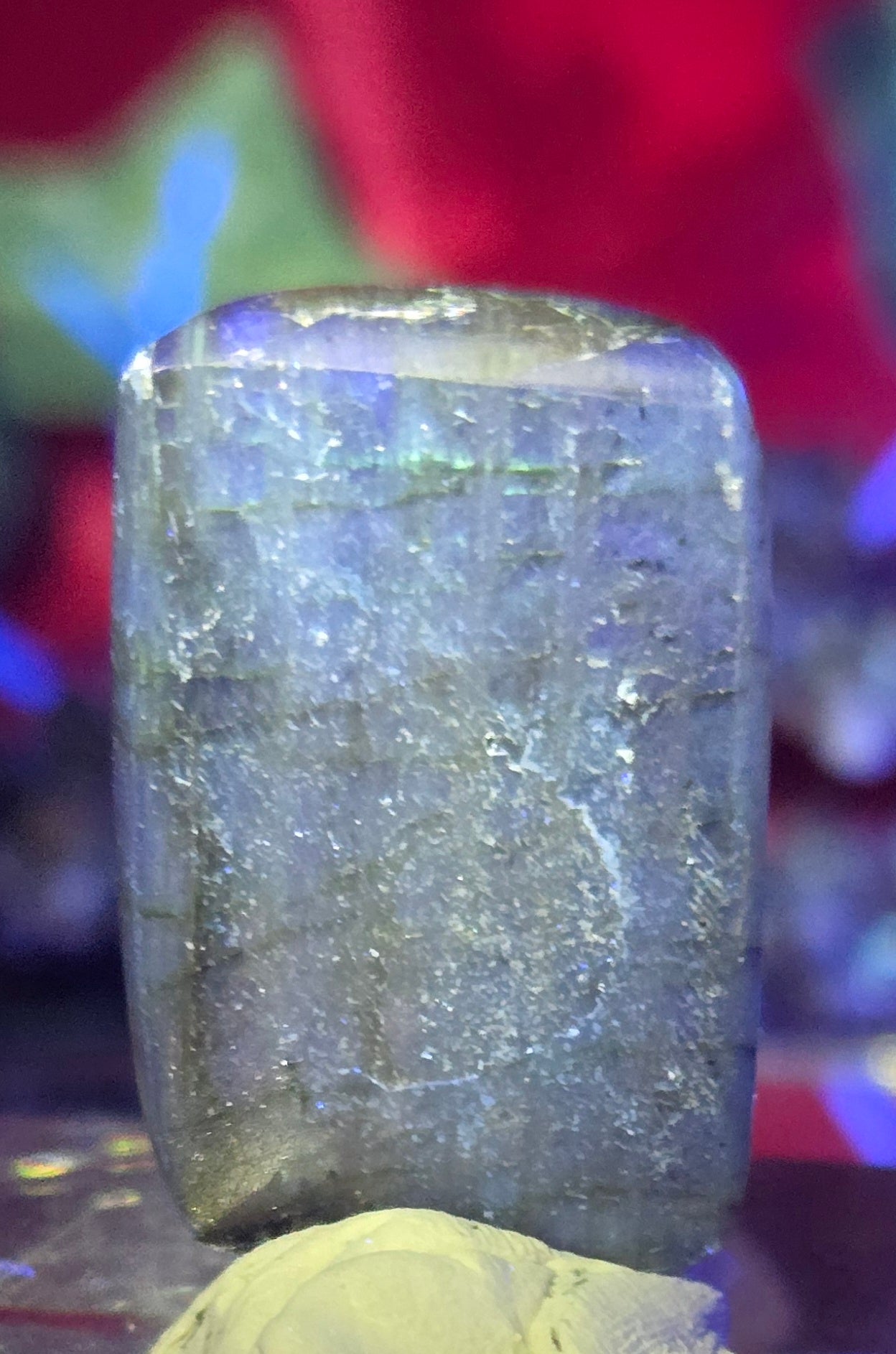 LABRADORITE CABOCHON
