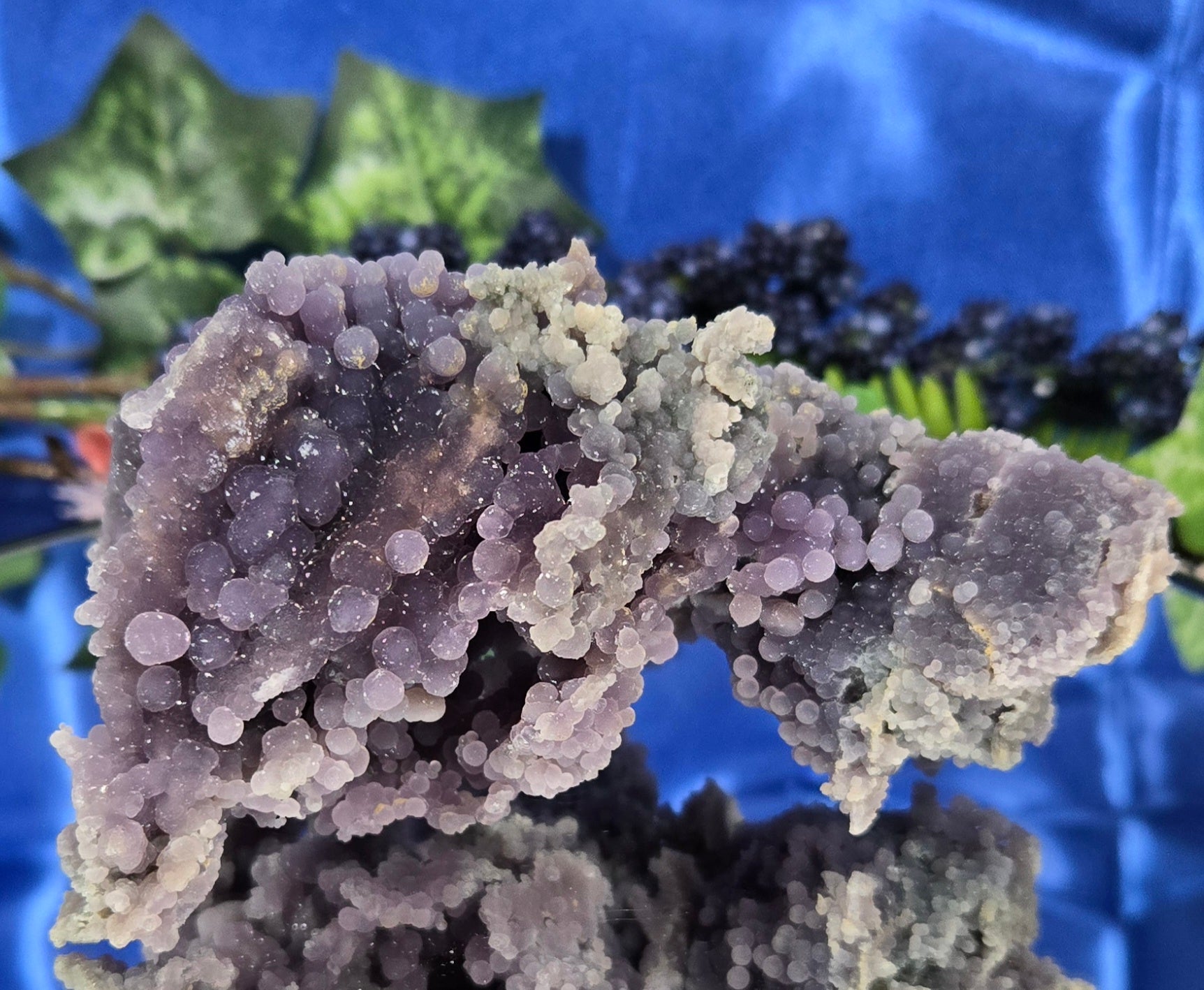 GRAPE AGATE